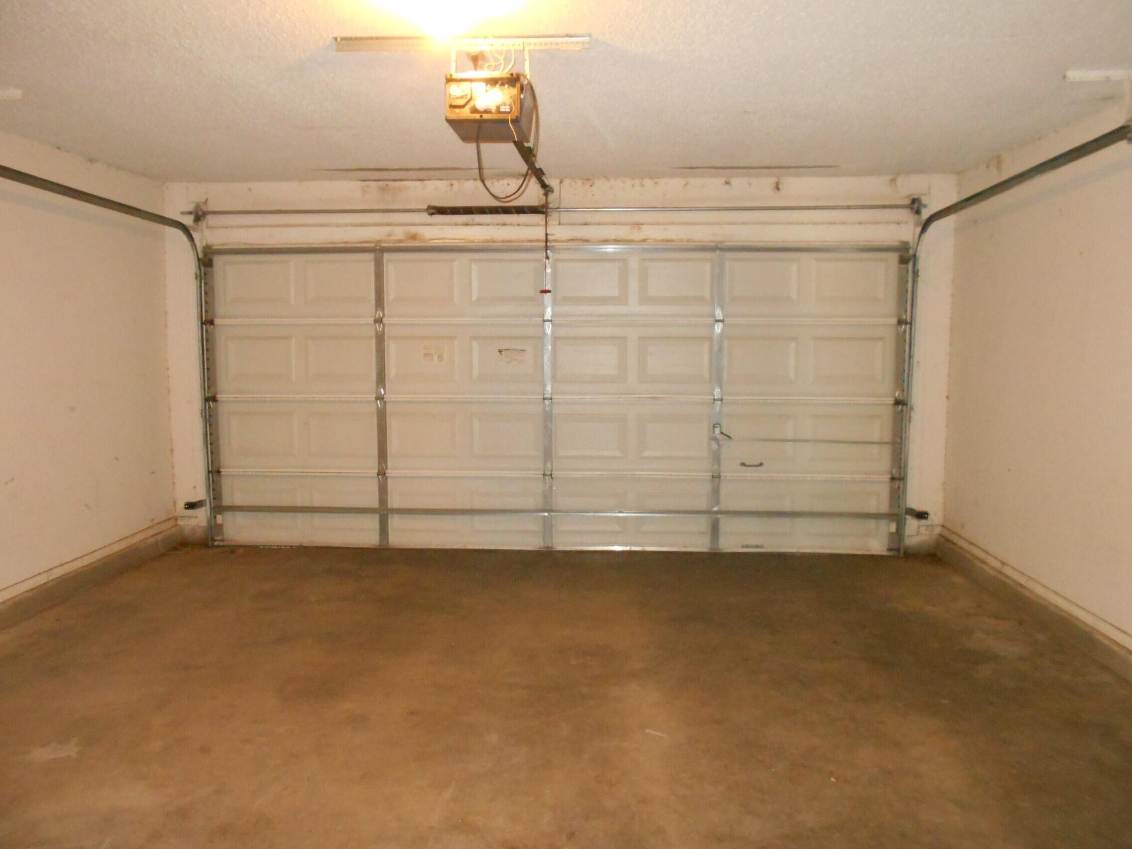 2809 90th Street Property Photo 11