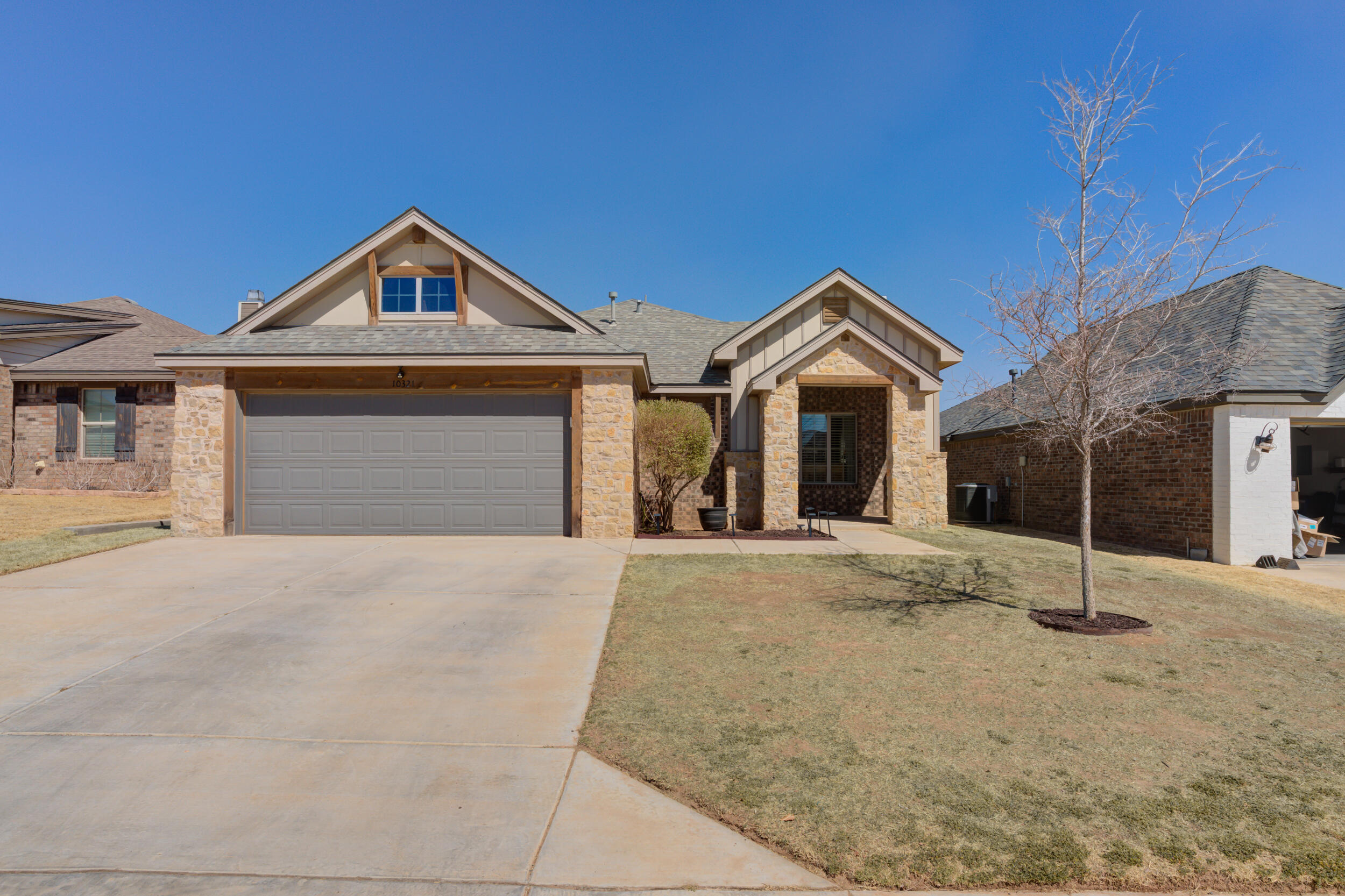 10321 Avenue X Property Photo