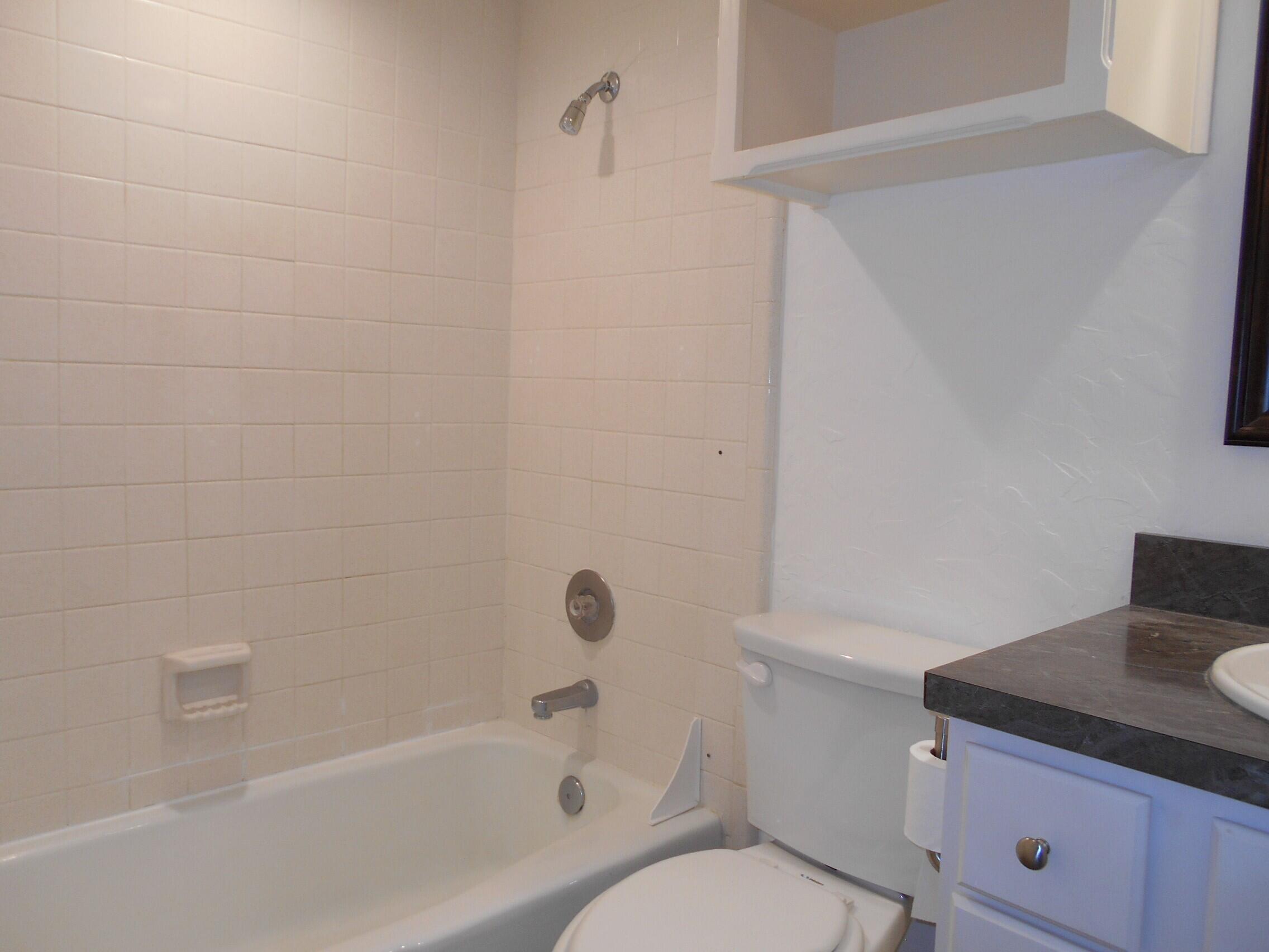 7405 Utica Avenue, B Property Photo 10
