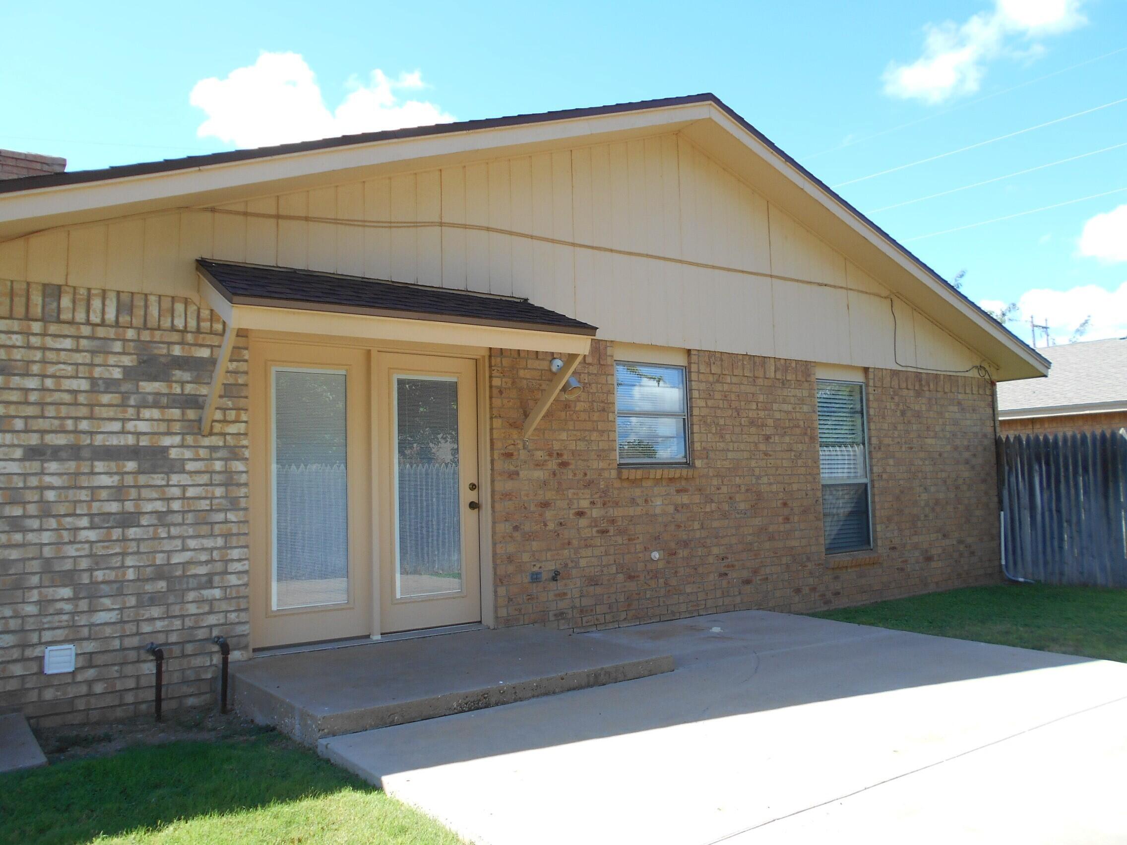 7405 Utica Avenue, B Property Photo 13