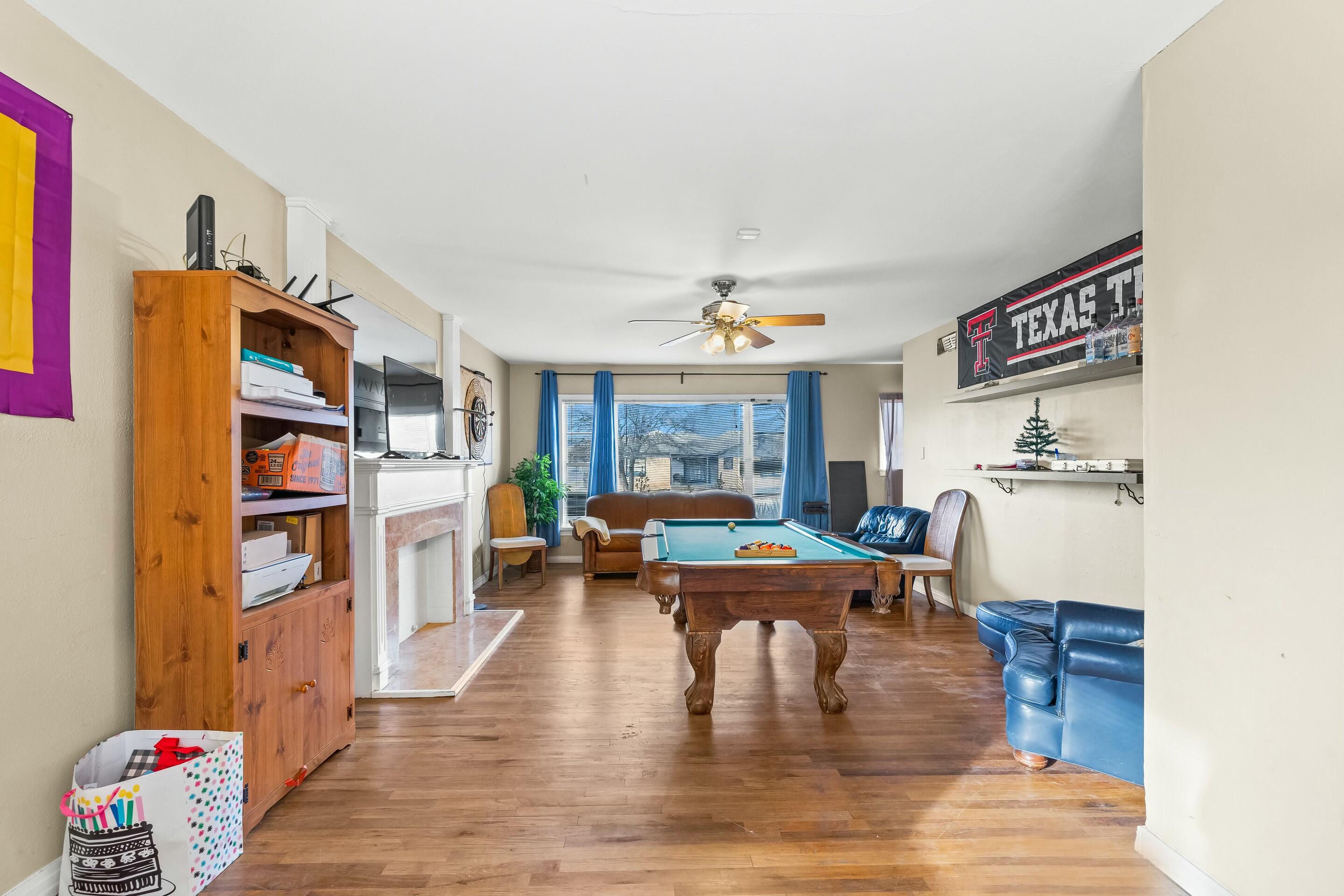 2517 30th Street Property Photo 2