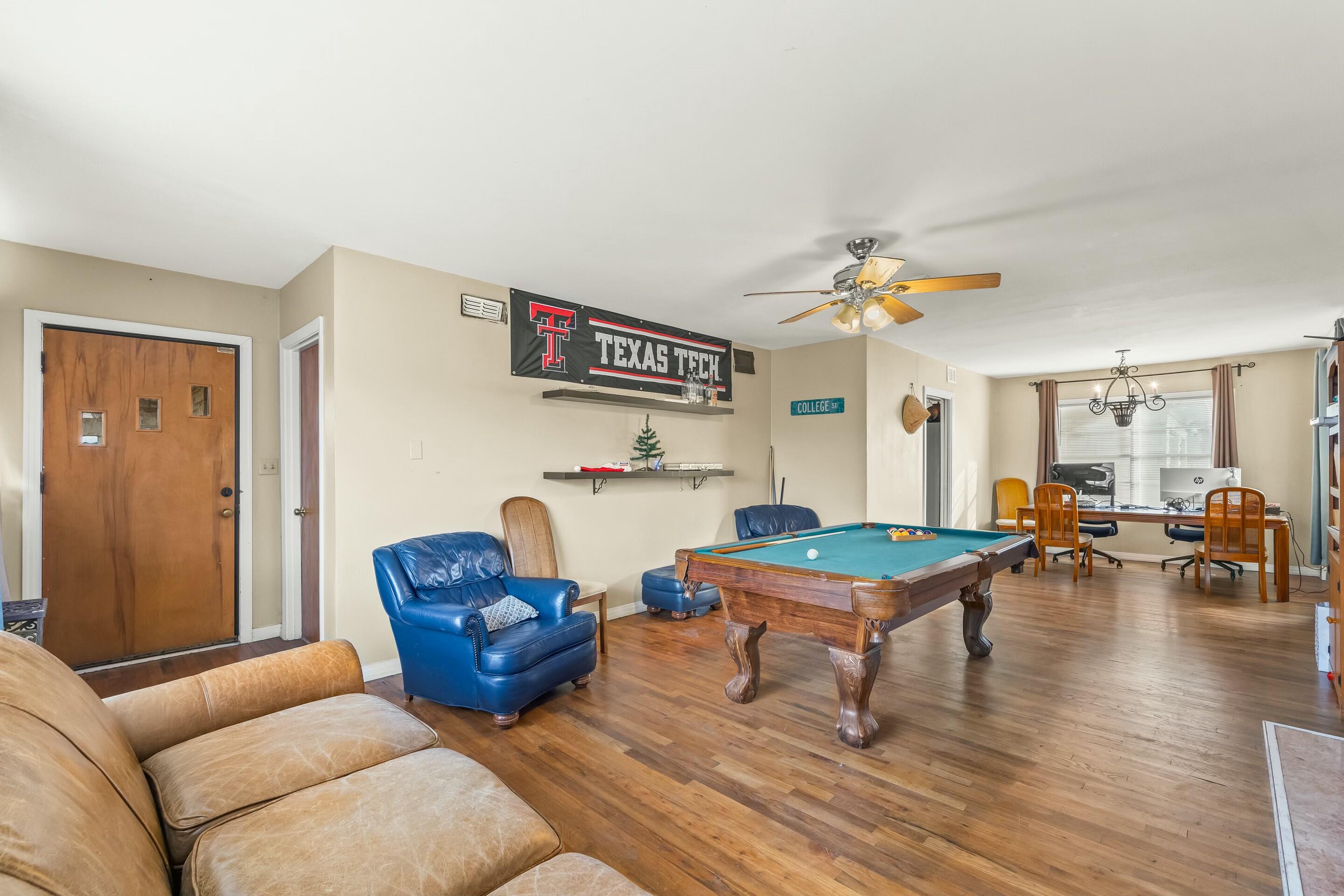 2517 30th Street Property Photo 3