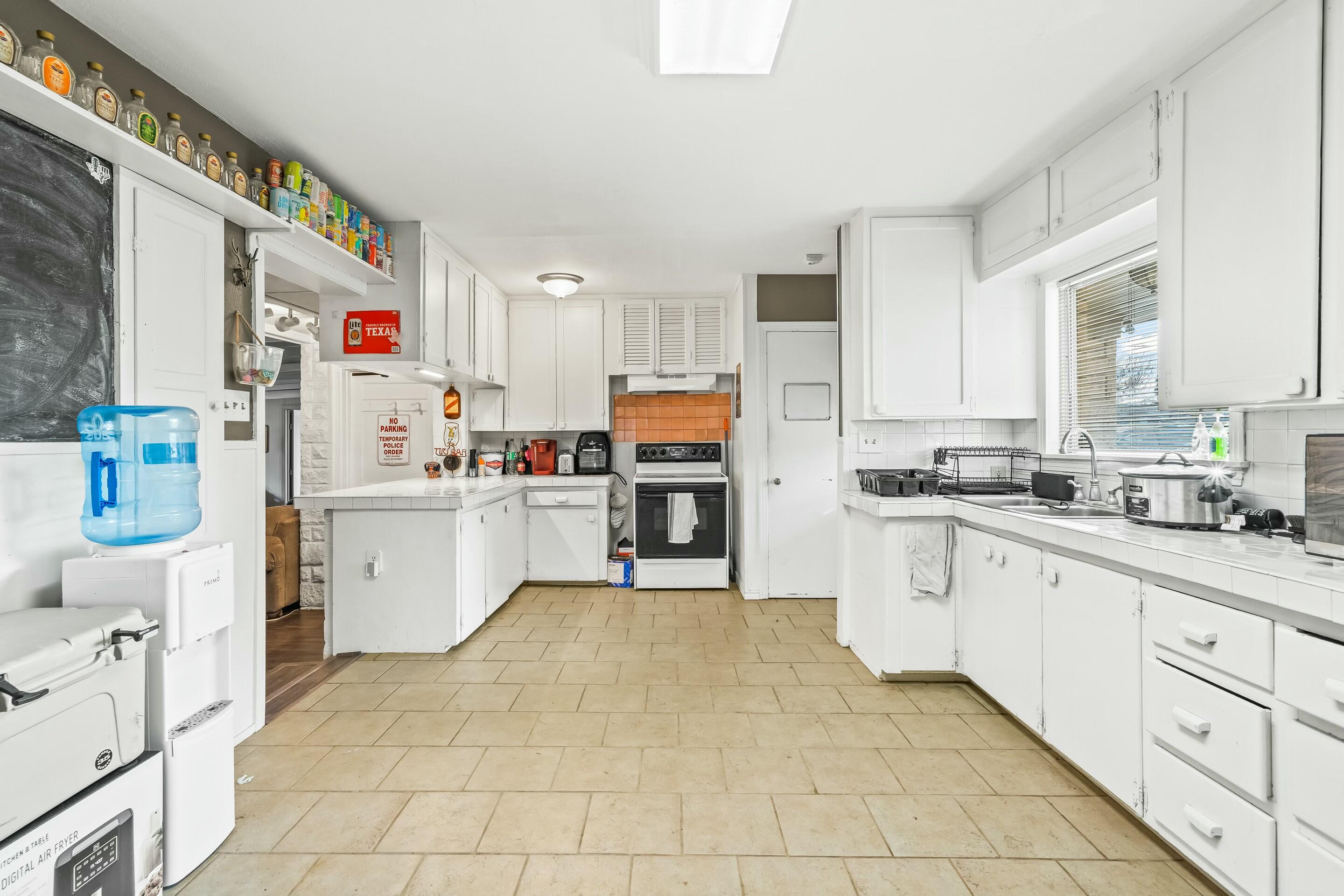 2517 30th Street Property Photo 4