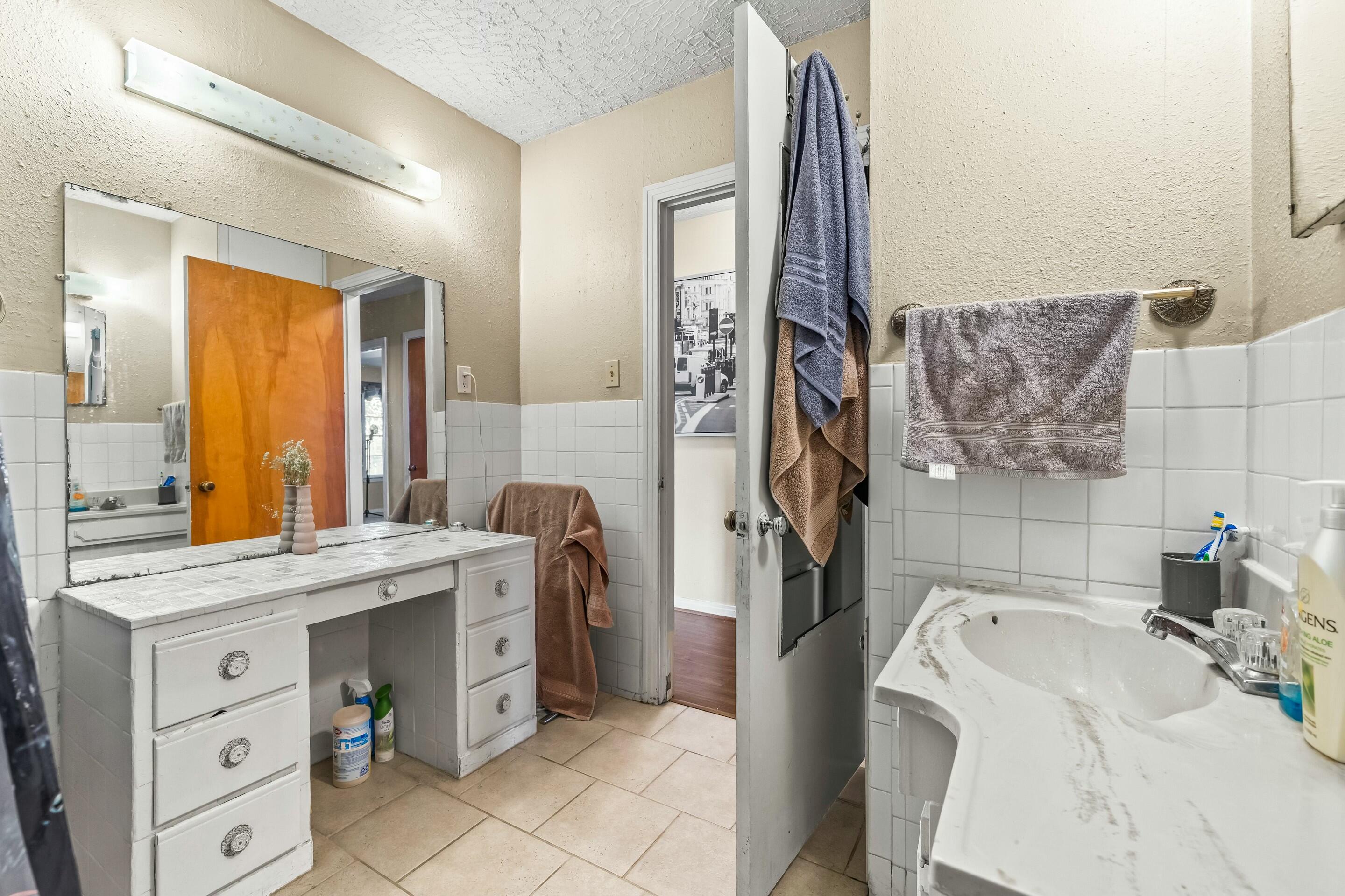 2517 30th Street Property Photo 14