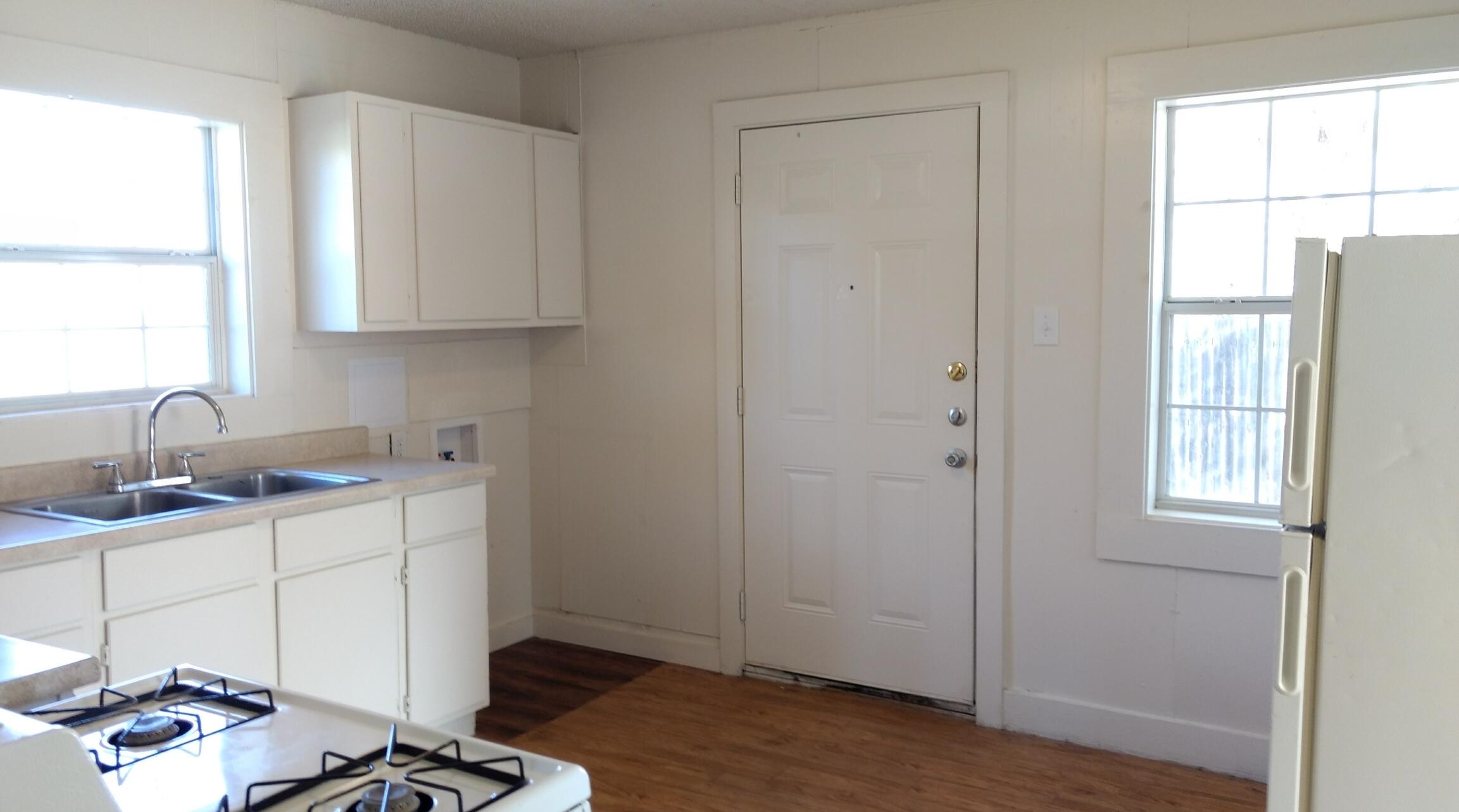 2208 26th Street Property Photo 2