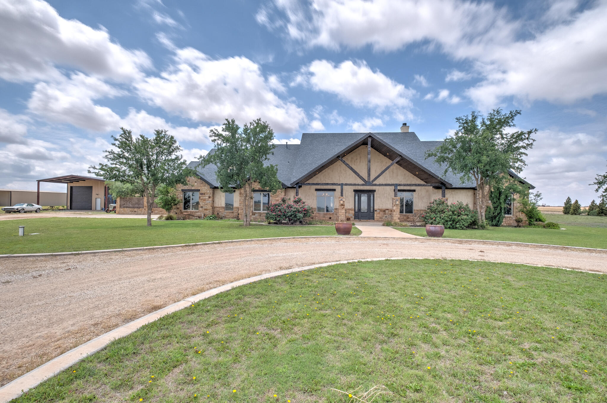 8219 Fm 2641 Property Photo 2