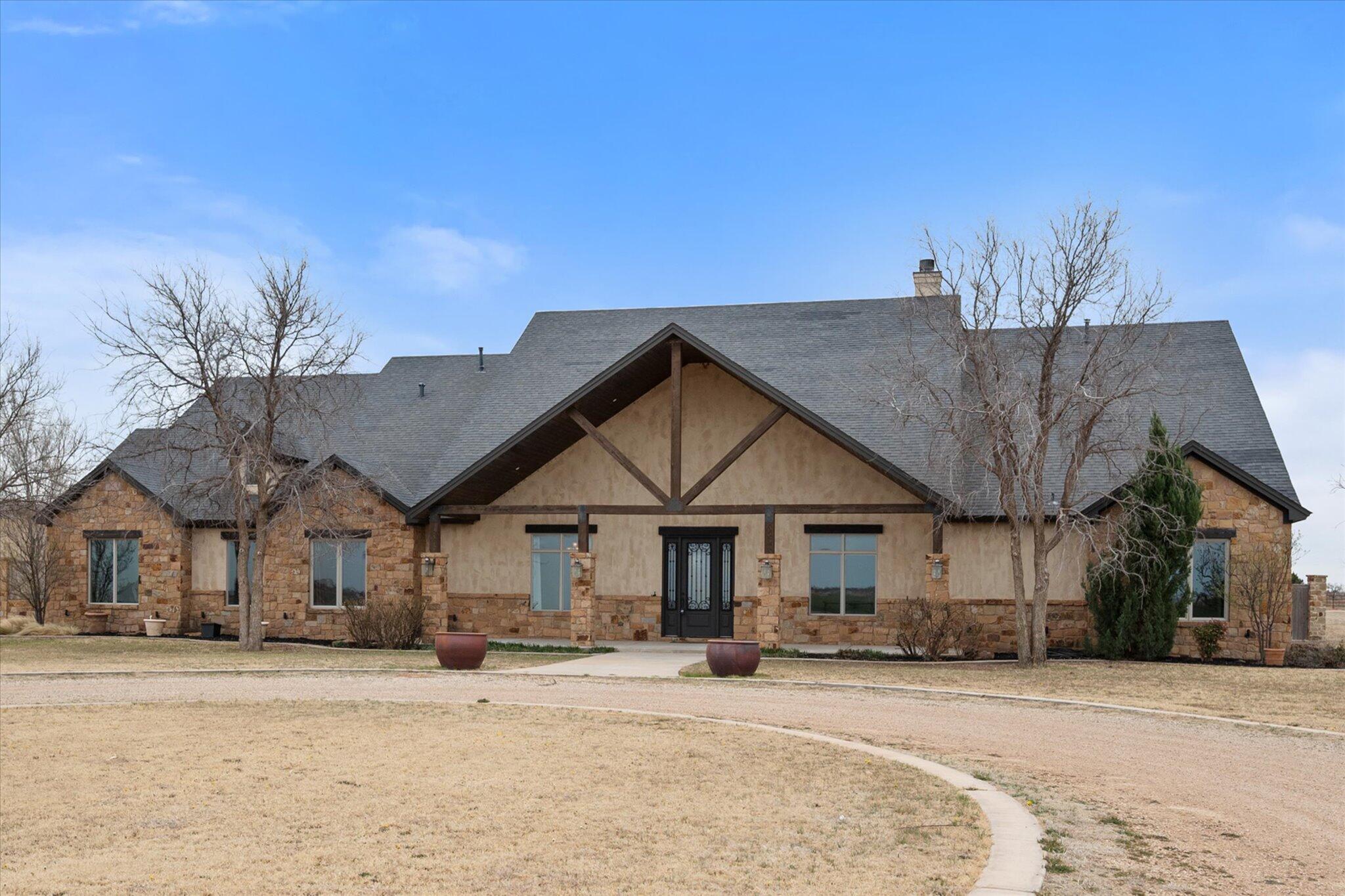 8219 Fm 2641 Property Photo 3