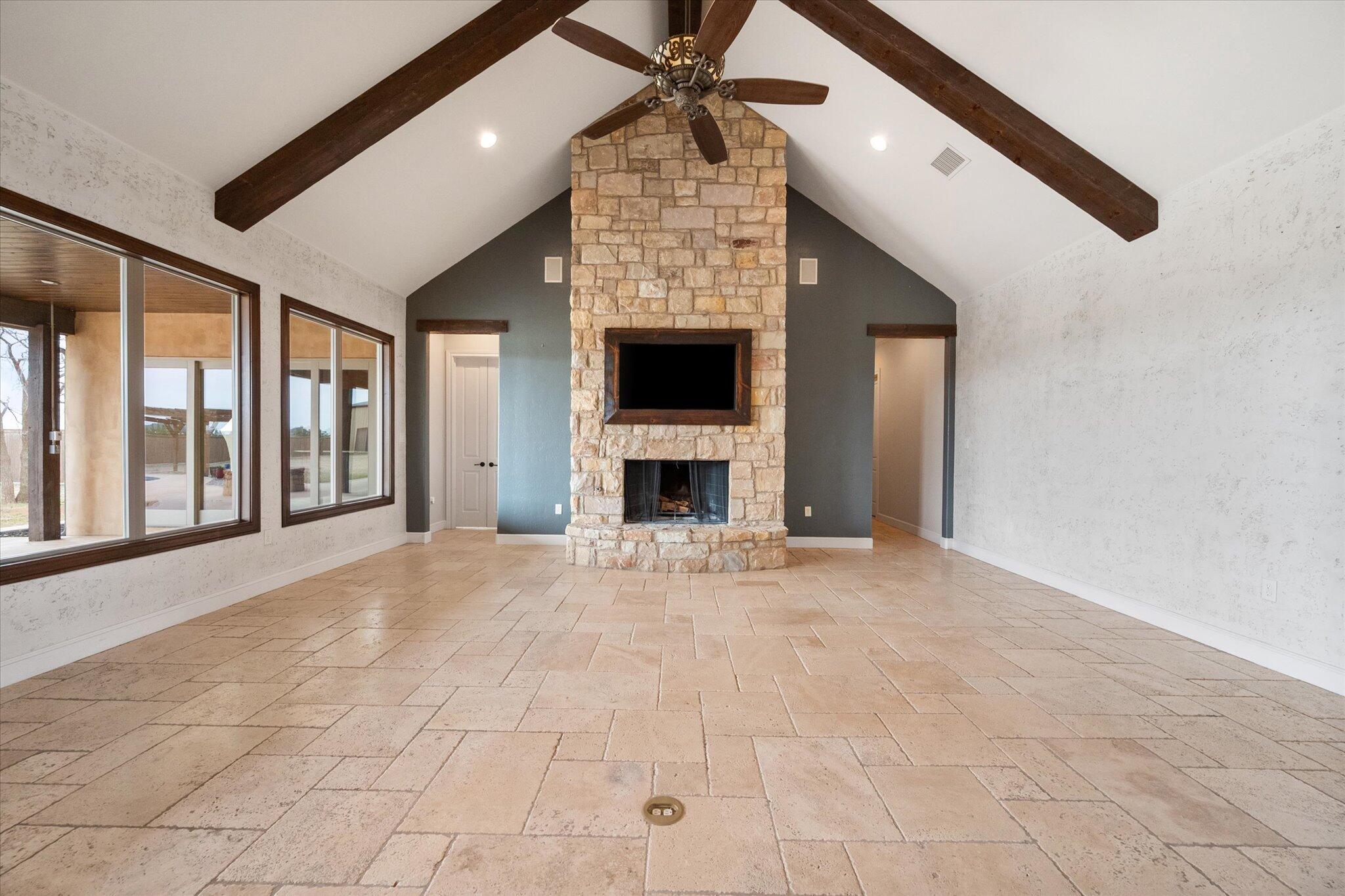 8219 Fm 2641 Property Photo 15