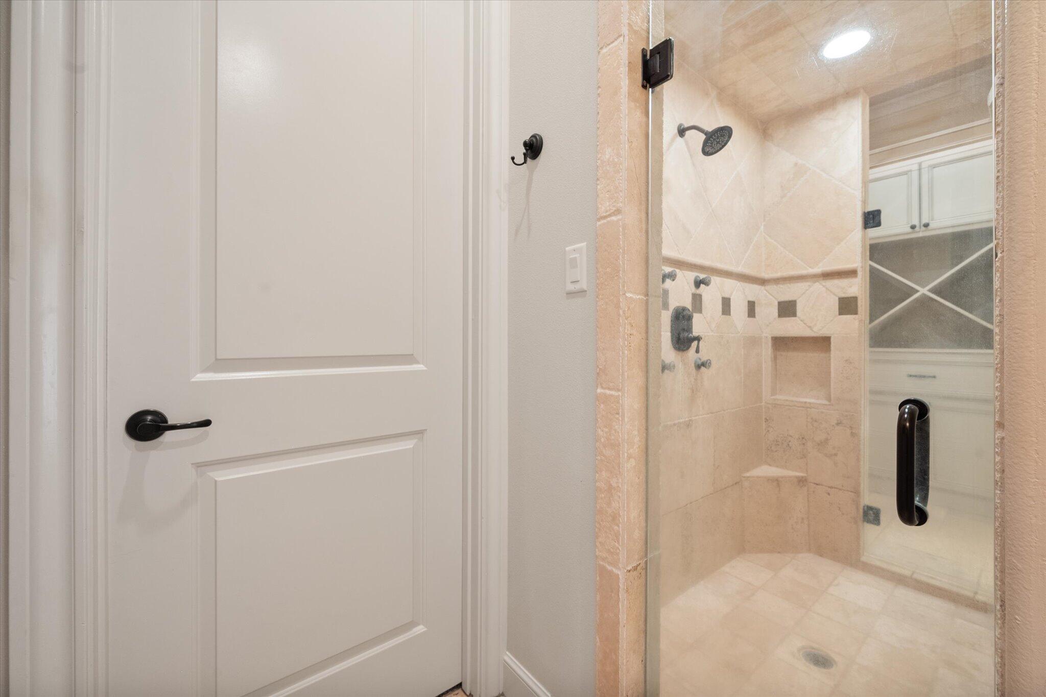 8219 Fm 2641 Property Photo 38