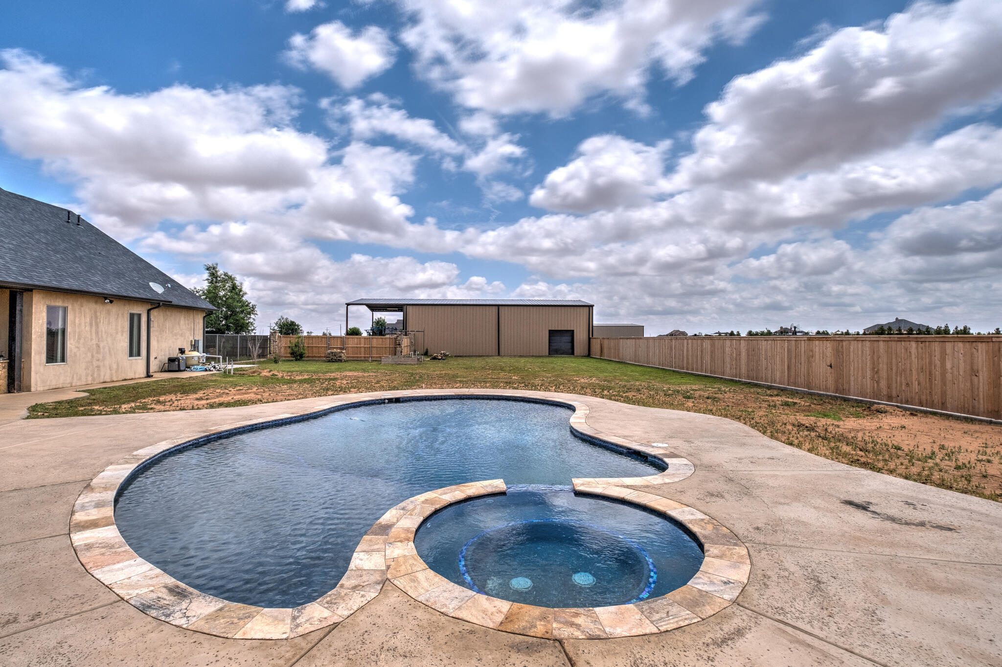 8219 Fm 2641 Property Photo 53