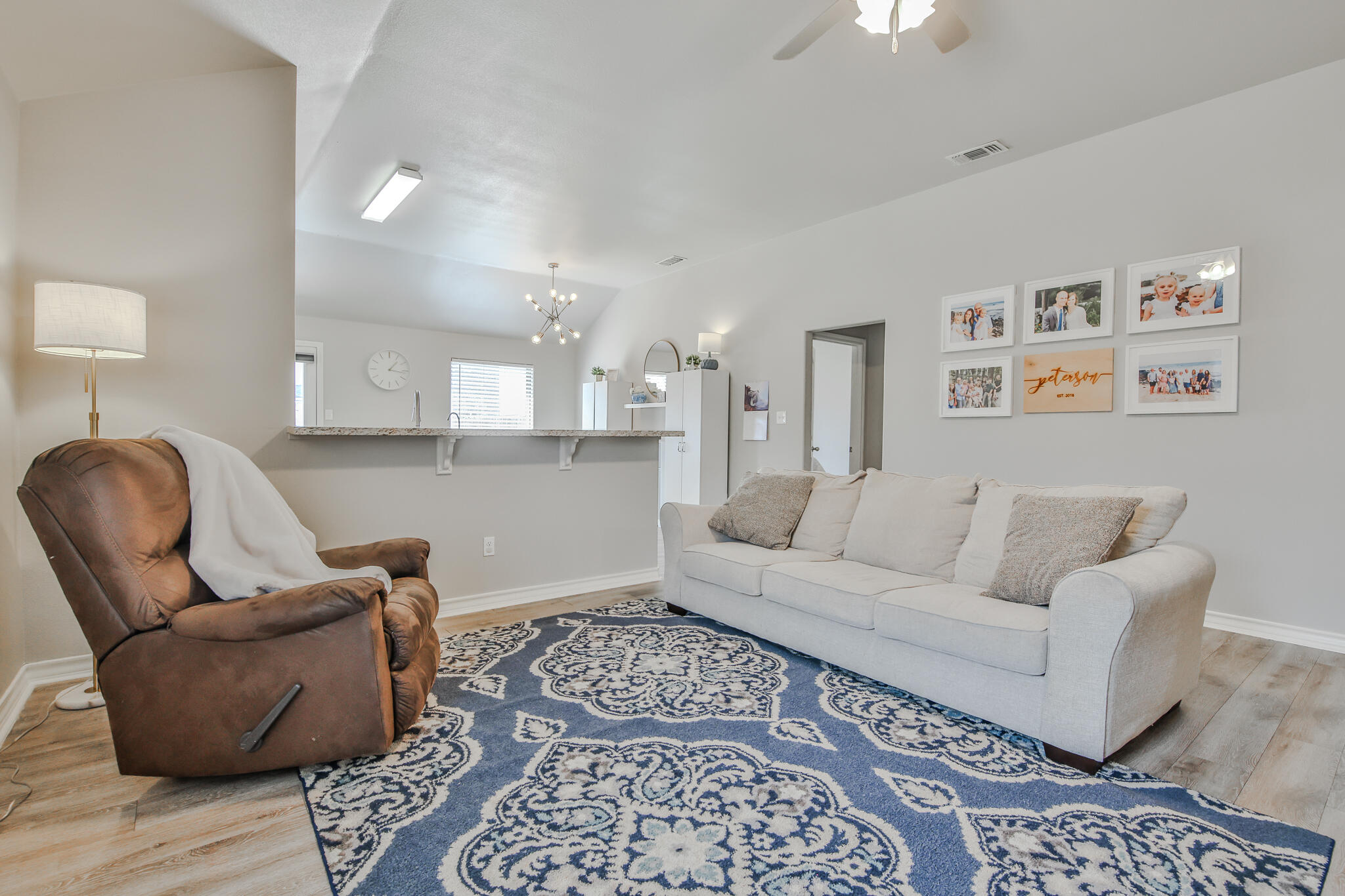 5221 Jarvis Street Property Photo 24