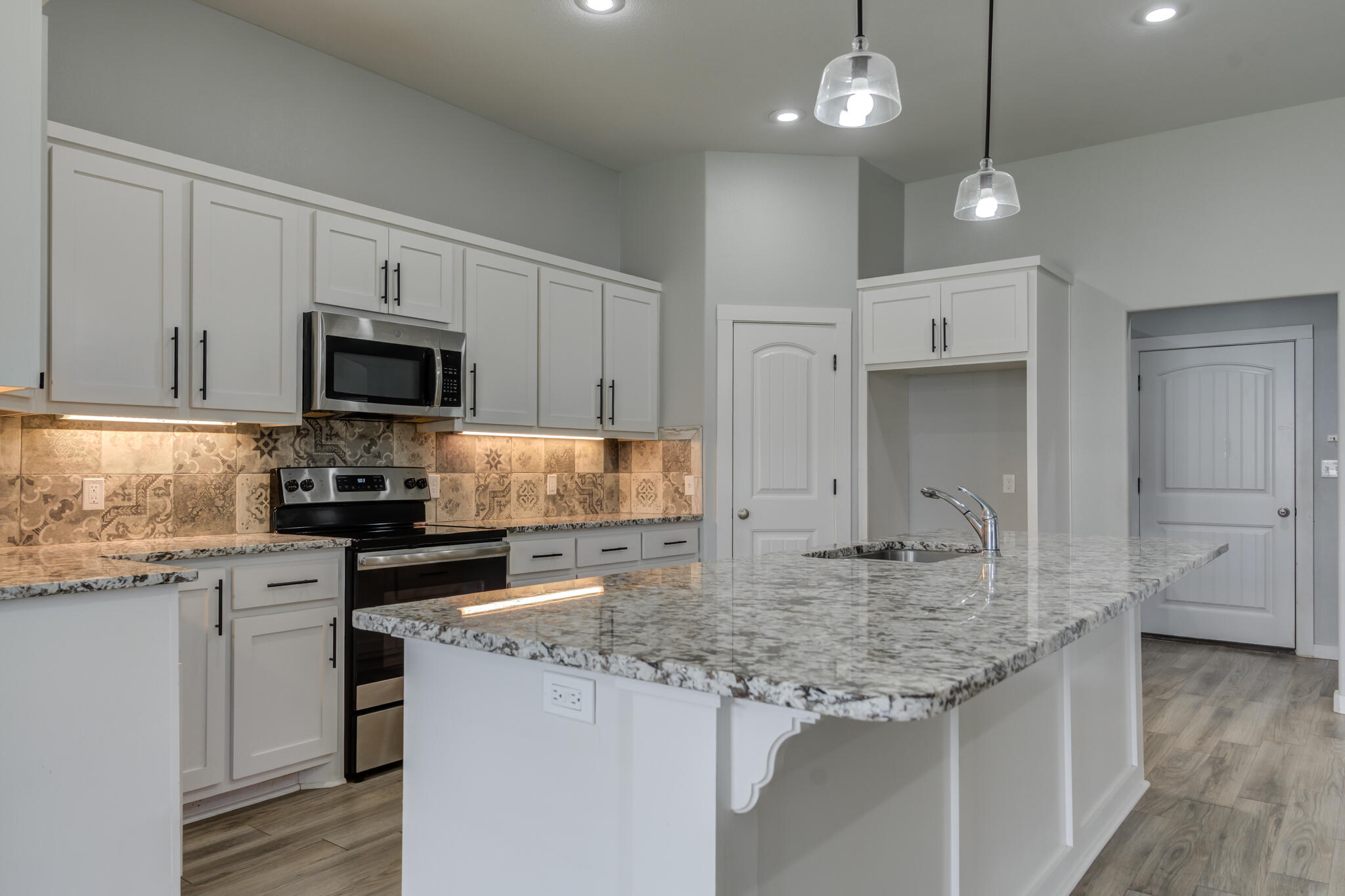 1117 16th Street Property Photo 19
