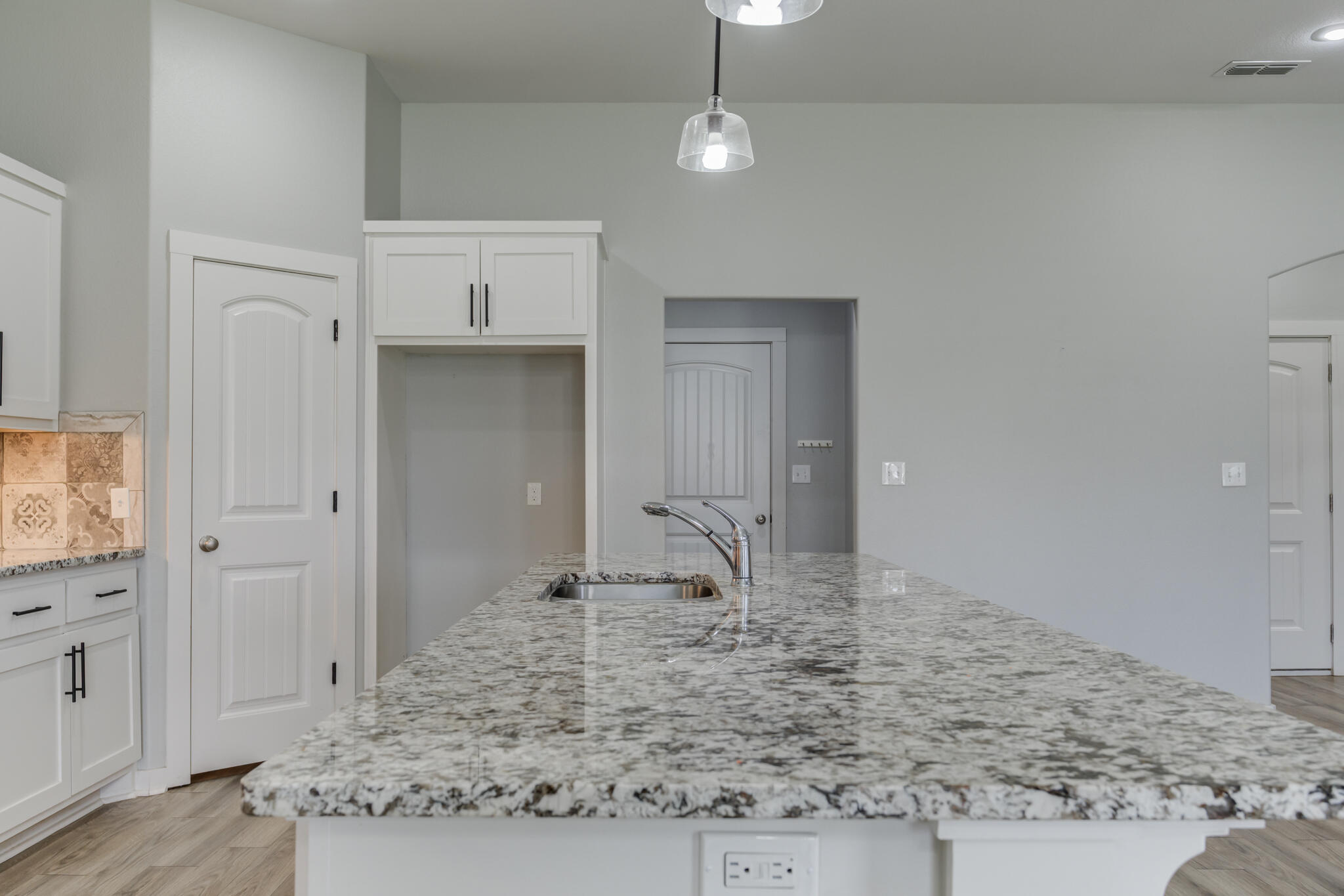 1117 16th Street Property Photo 20