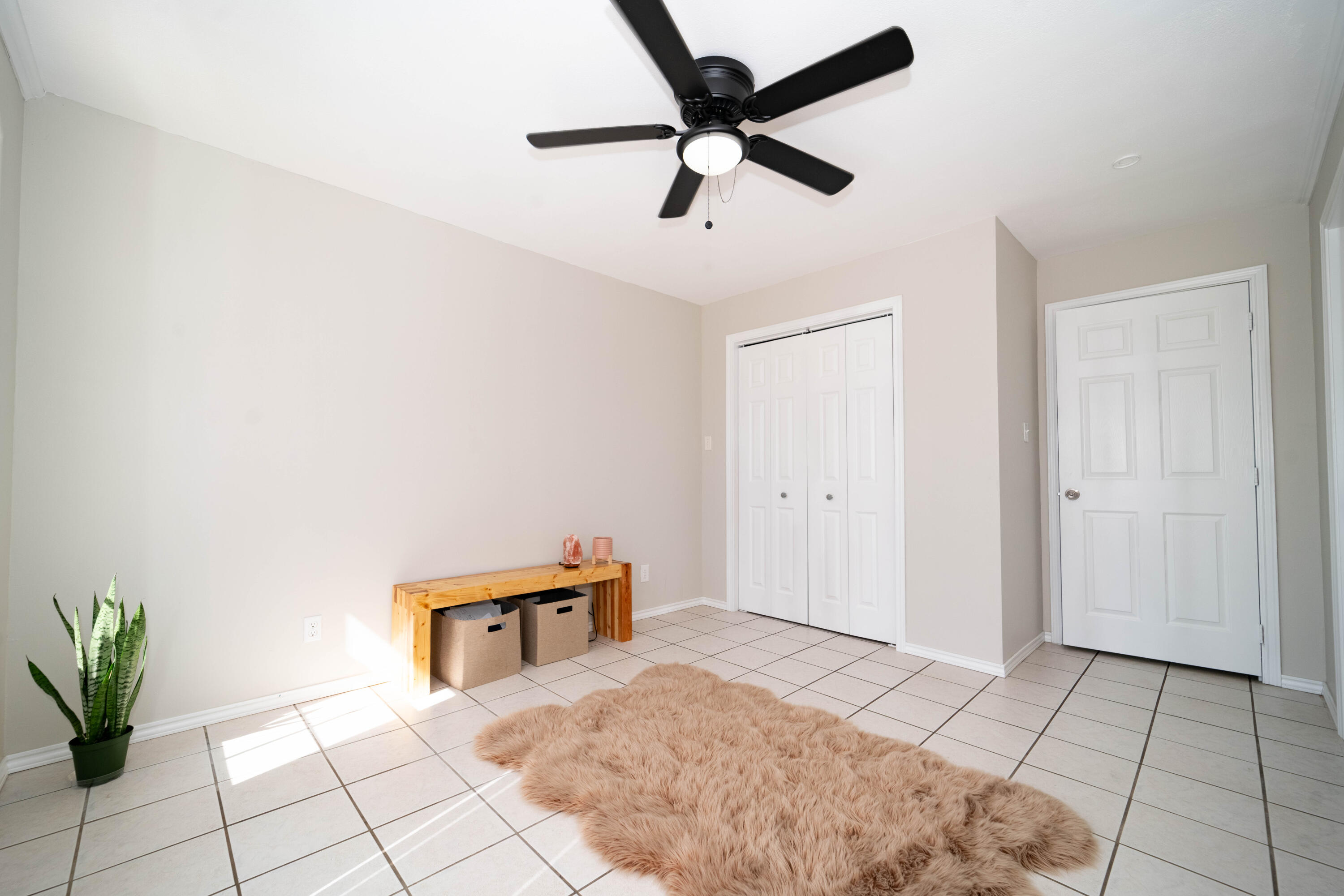 2507 28th Street Property Photo 3