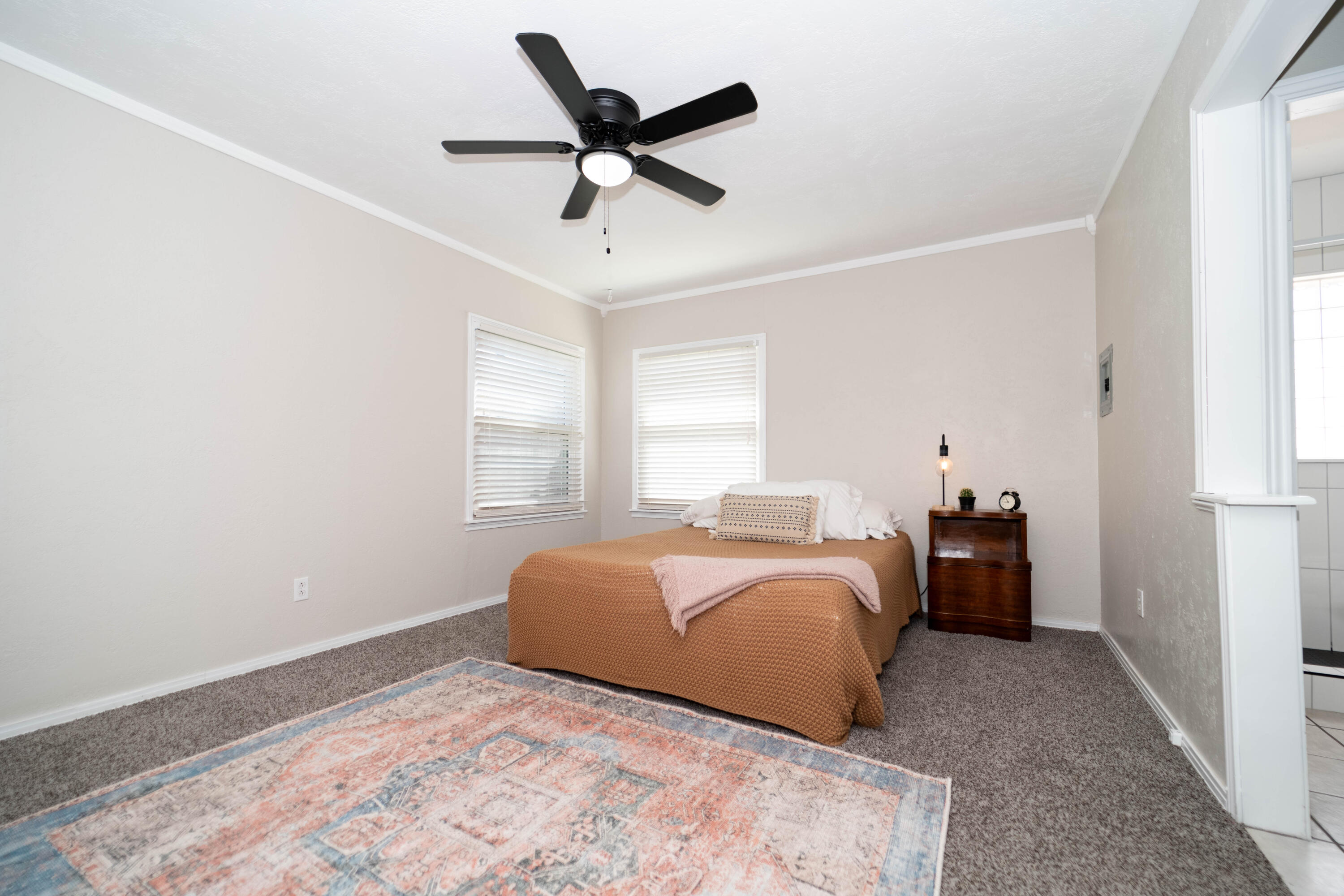 2507 28th Street Property Photo 5