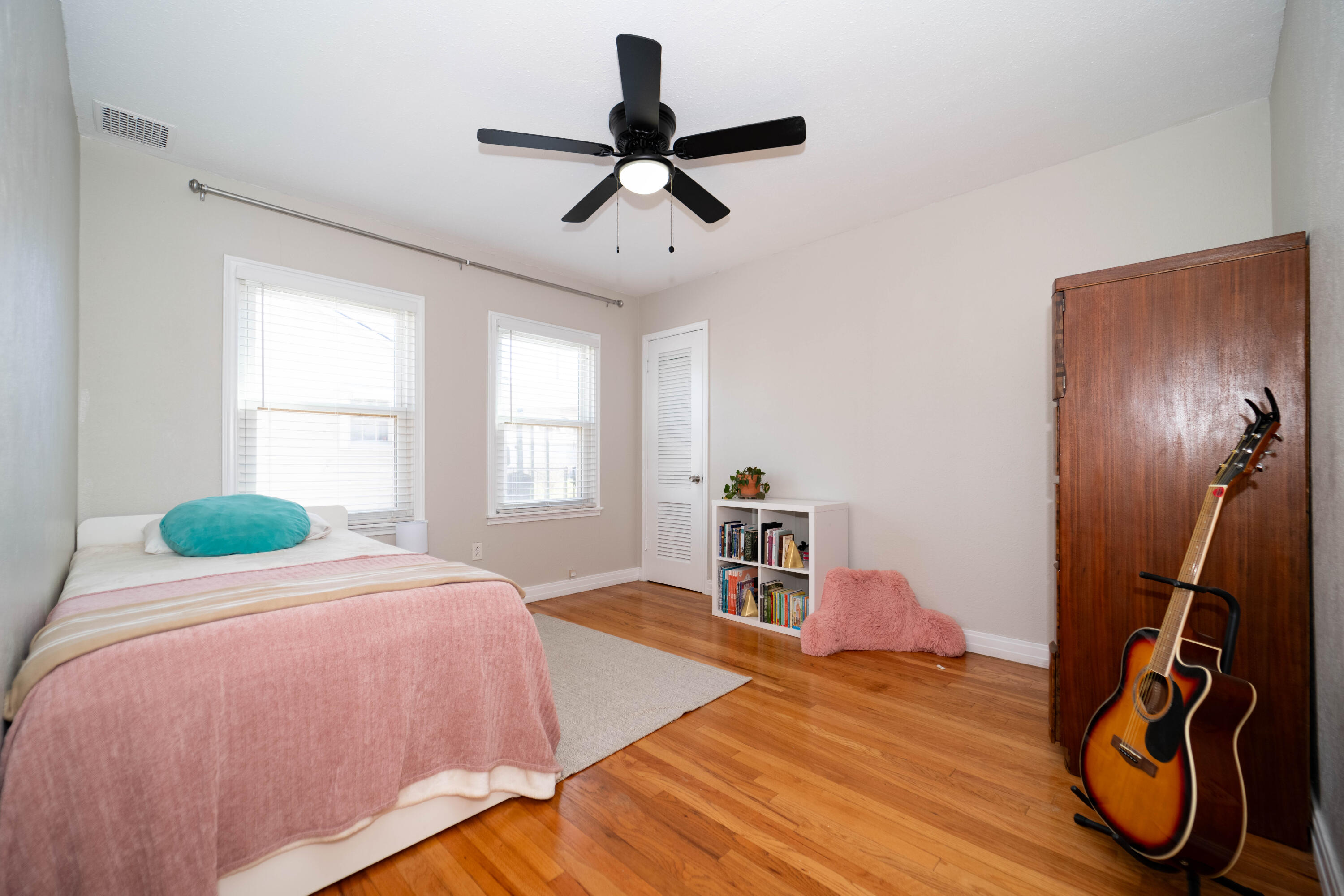 2507 28th Street Property Photo 23