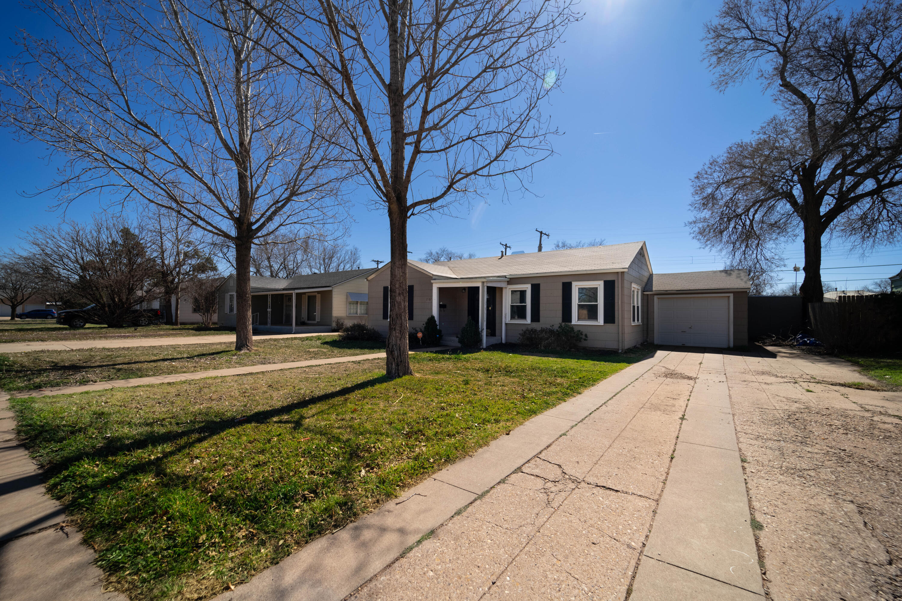 2507 28th Street Property Photo 31