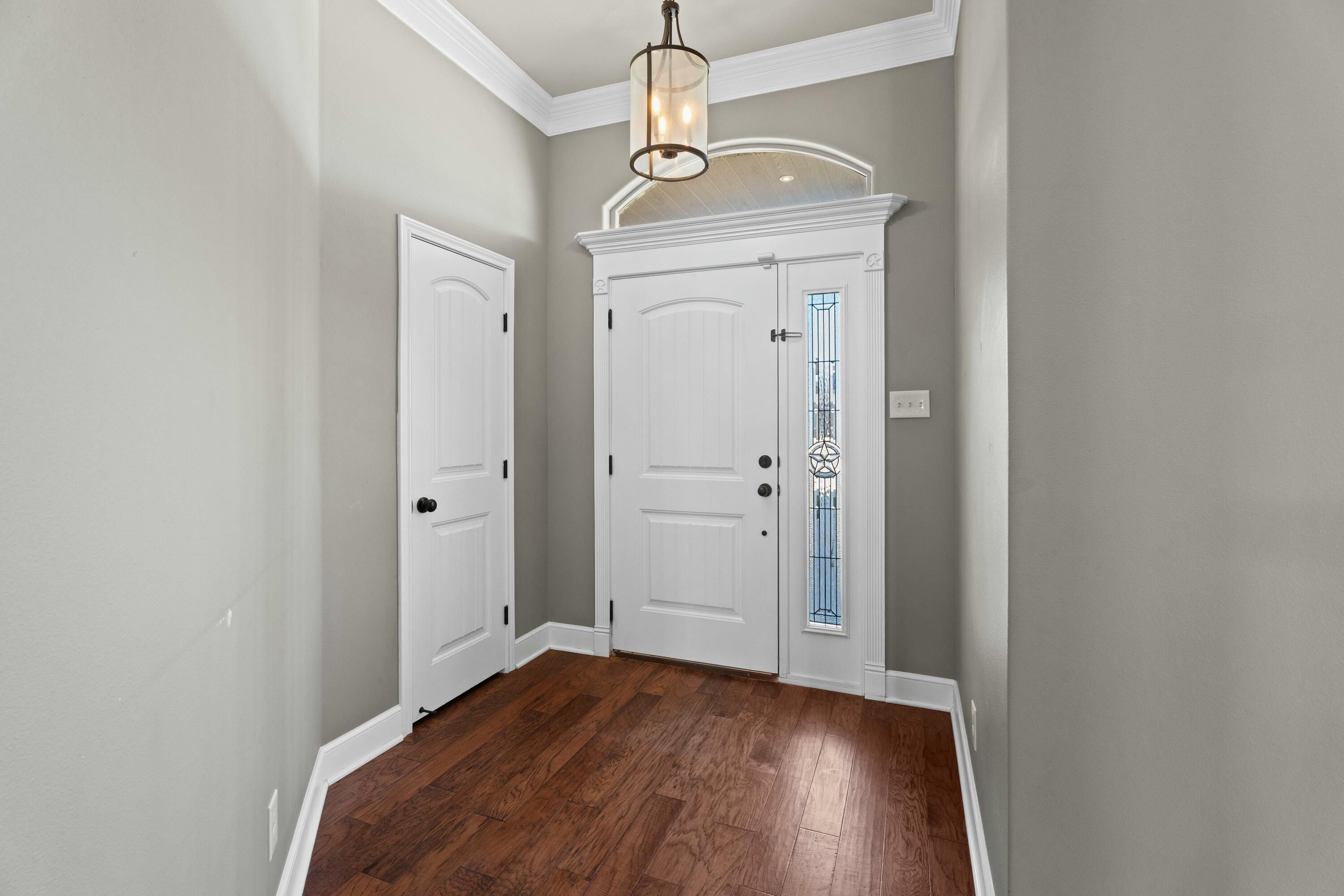 310 Manchester Avenue Property Photo 3