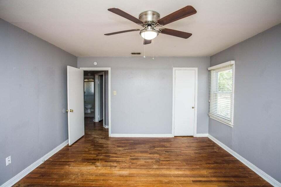 2516 42nd Street Property Photo 15