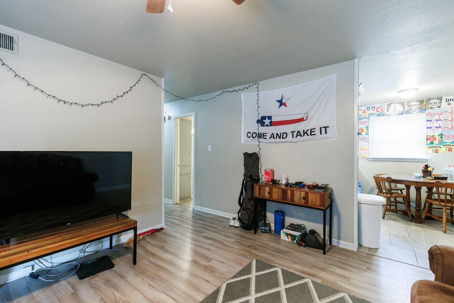 2203 37th Street Property Photo 10