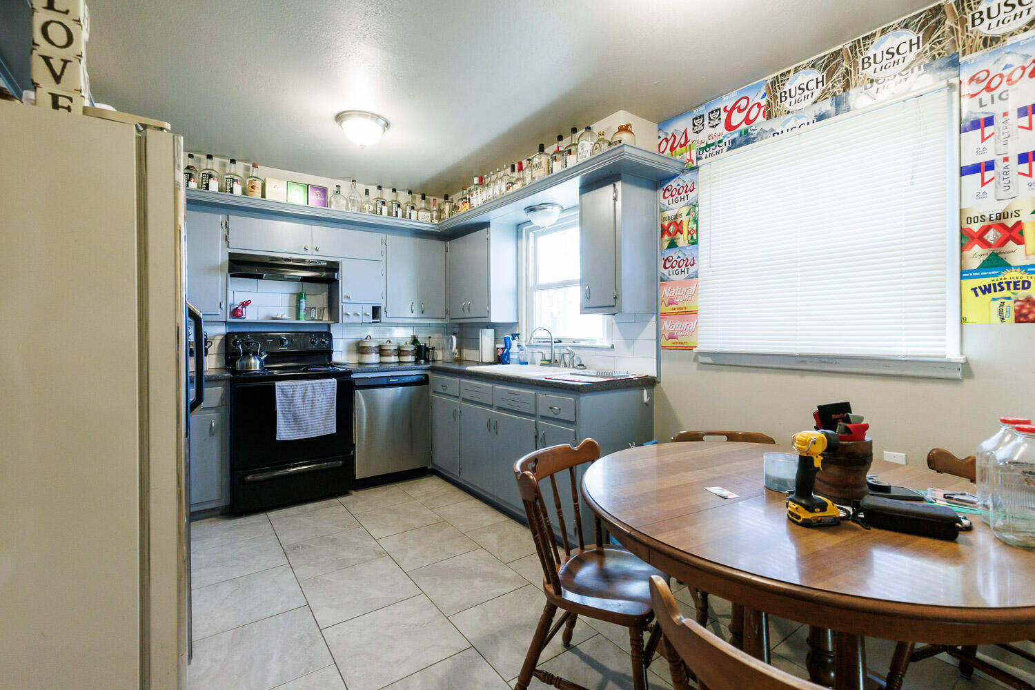 2203 37th Street Property Photo 12
