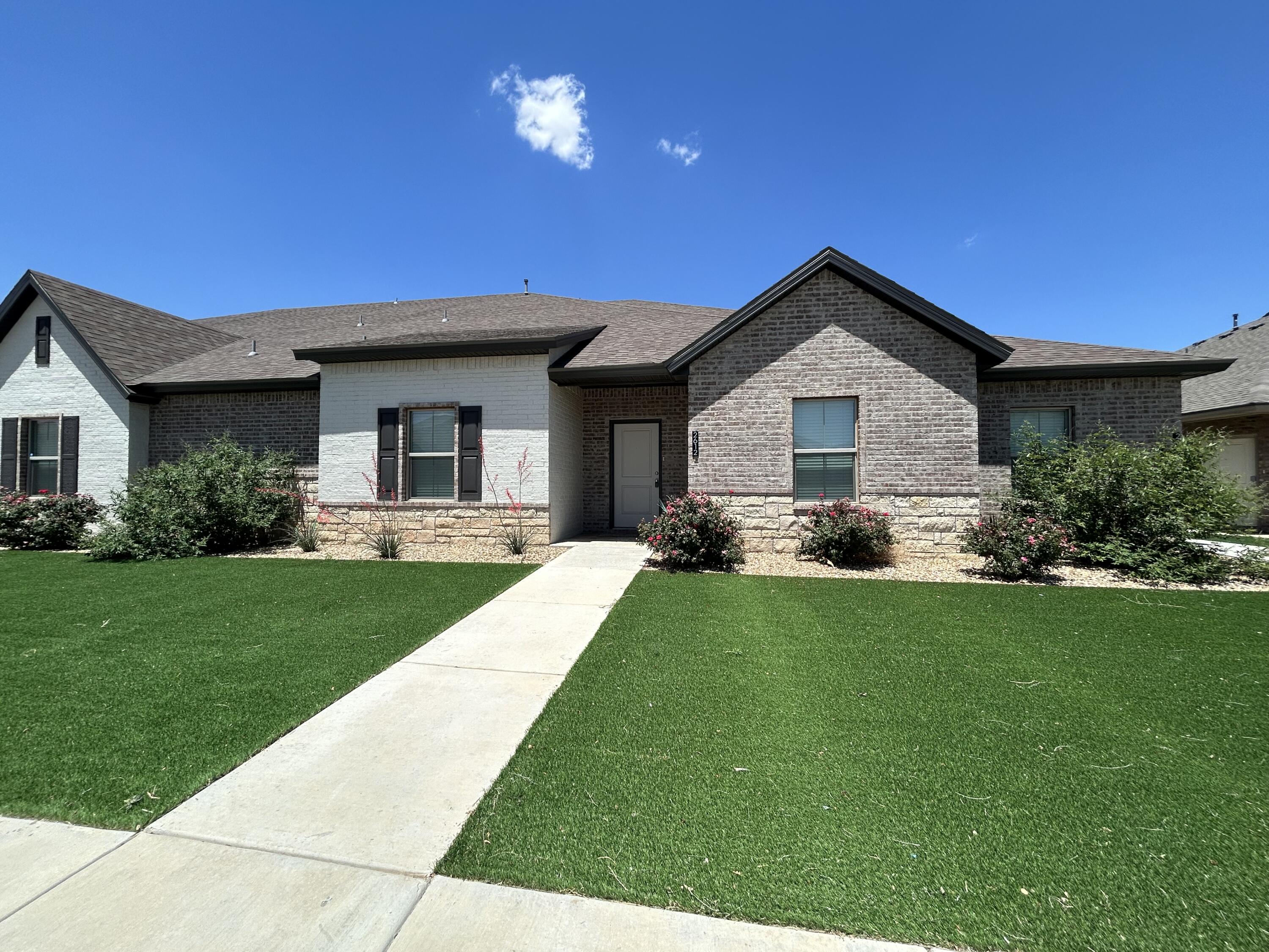 2612 135th Street Property Photo 1