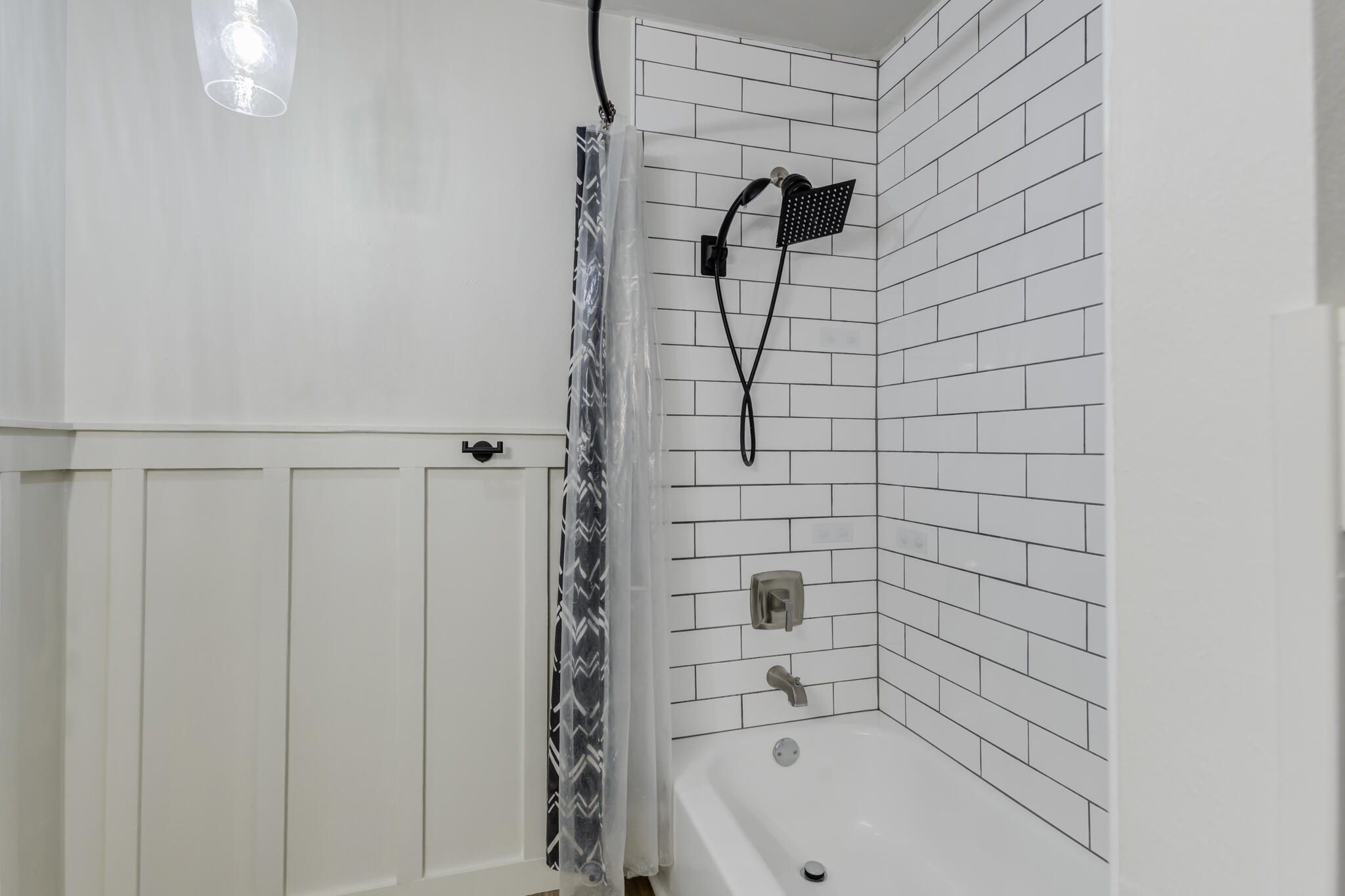 214 Willow Wood Lane Property Photo 6