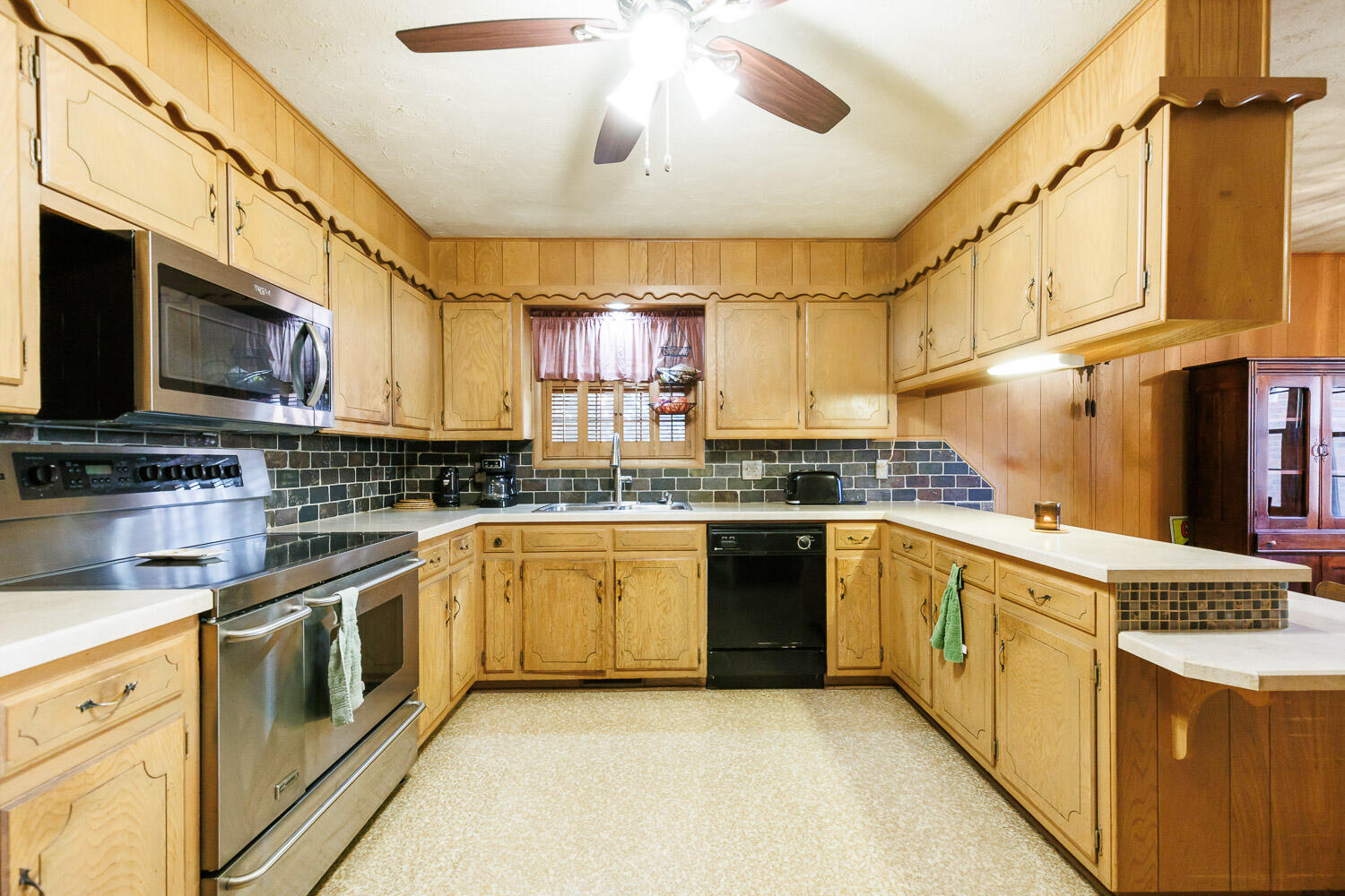 3404 59th Street Property Photo 20