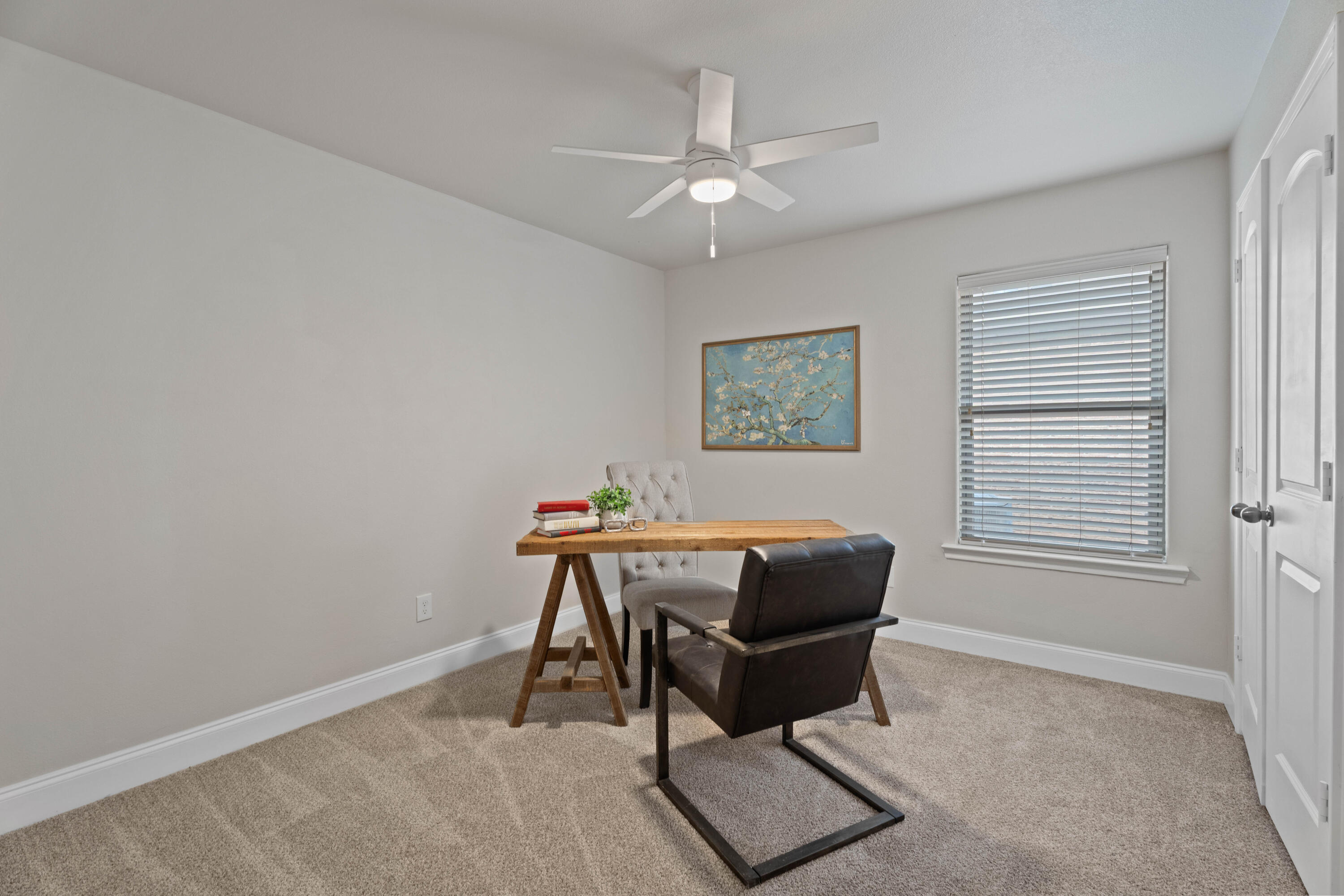 5744 111th Street Property Photo 17