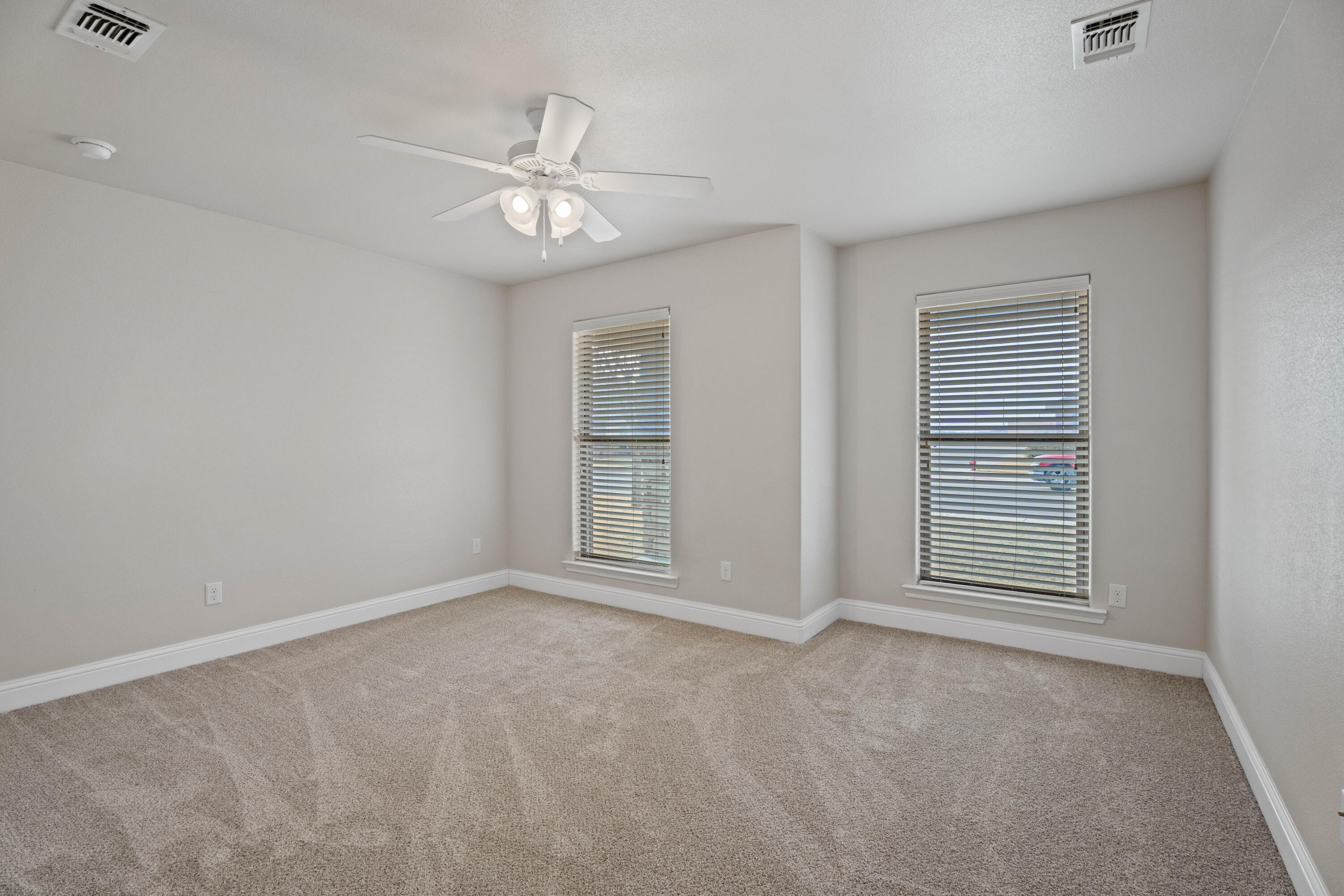 5744 111th Street Property Photo 20