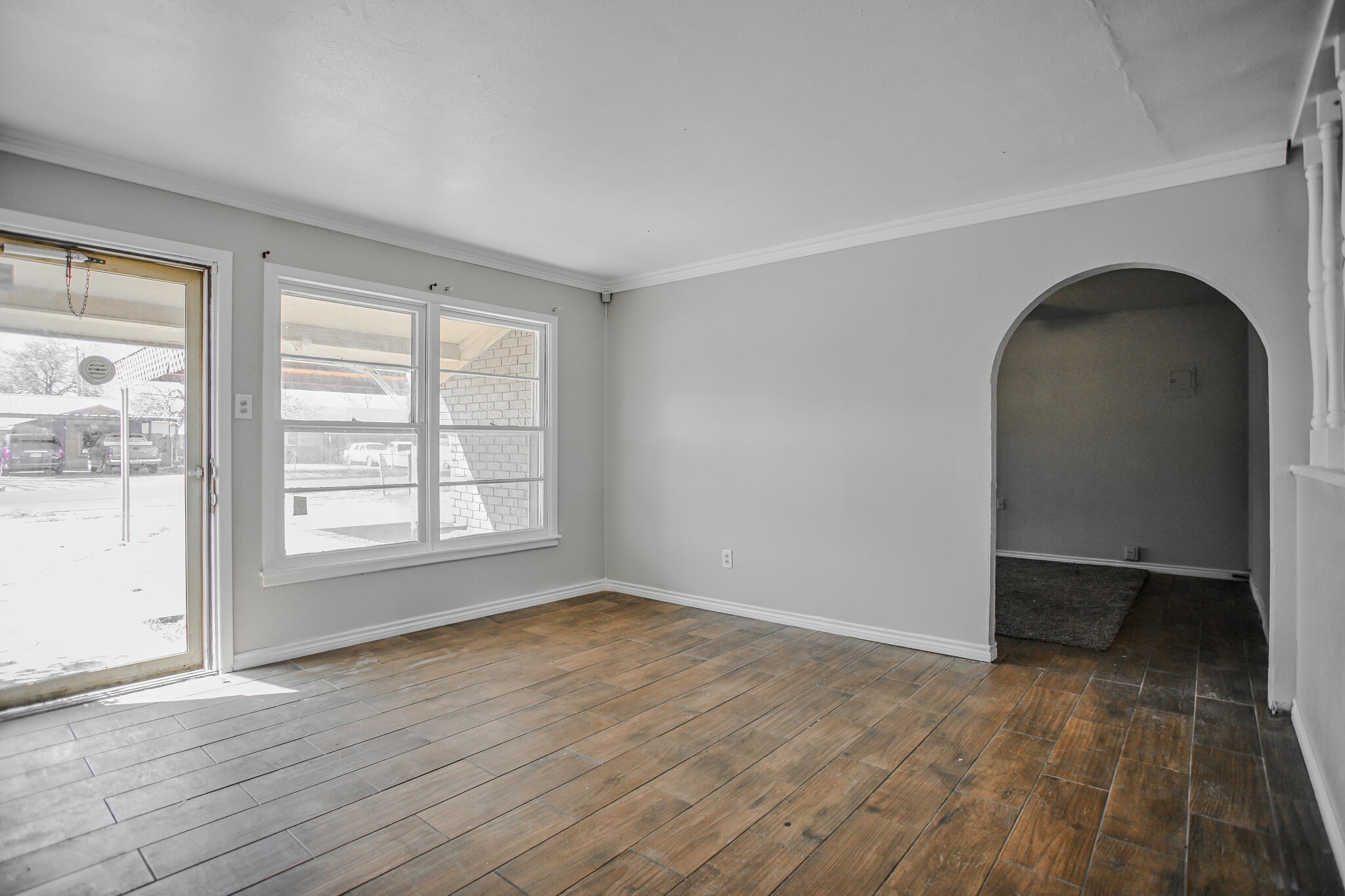 2641 E Baylor Street Property Photo 6