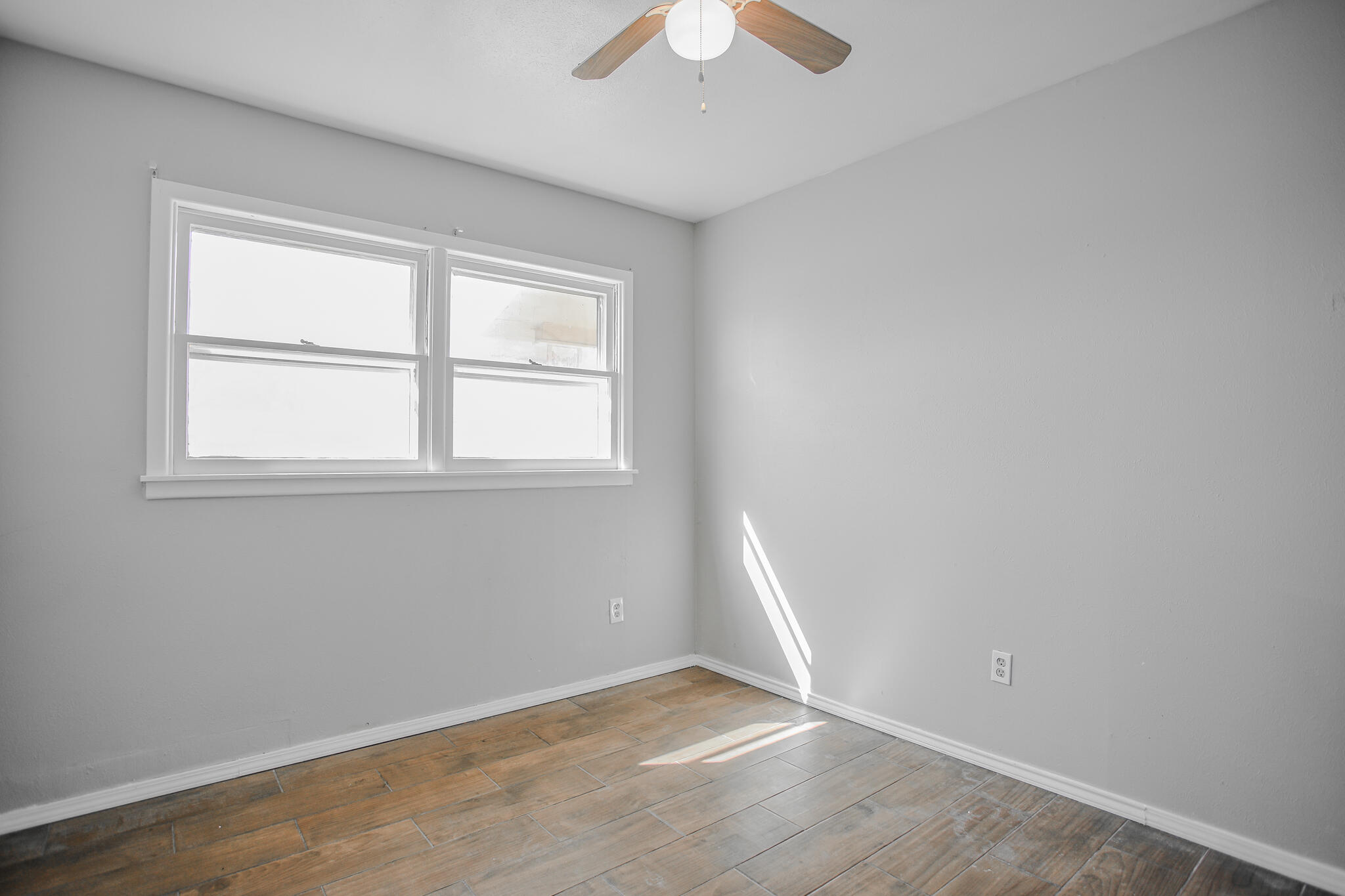 2641 E Baylor Street Property Photo 21