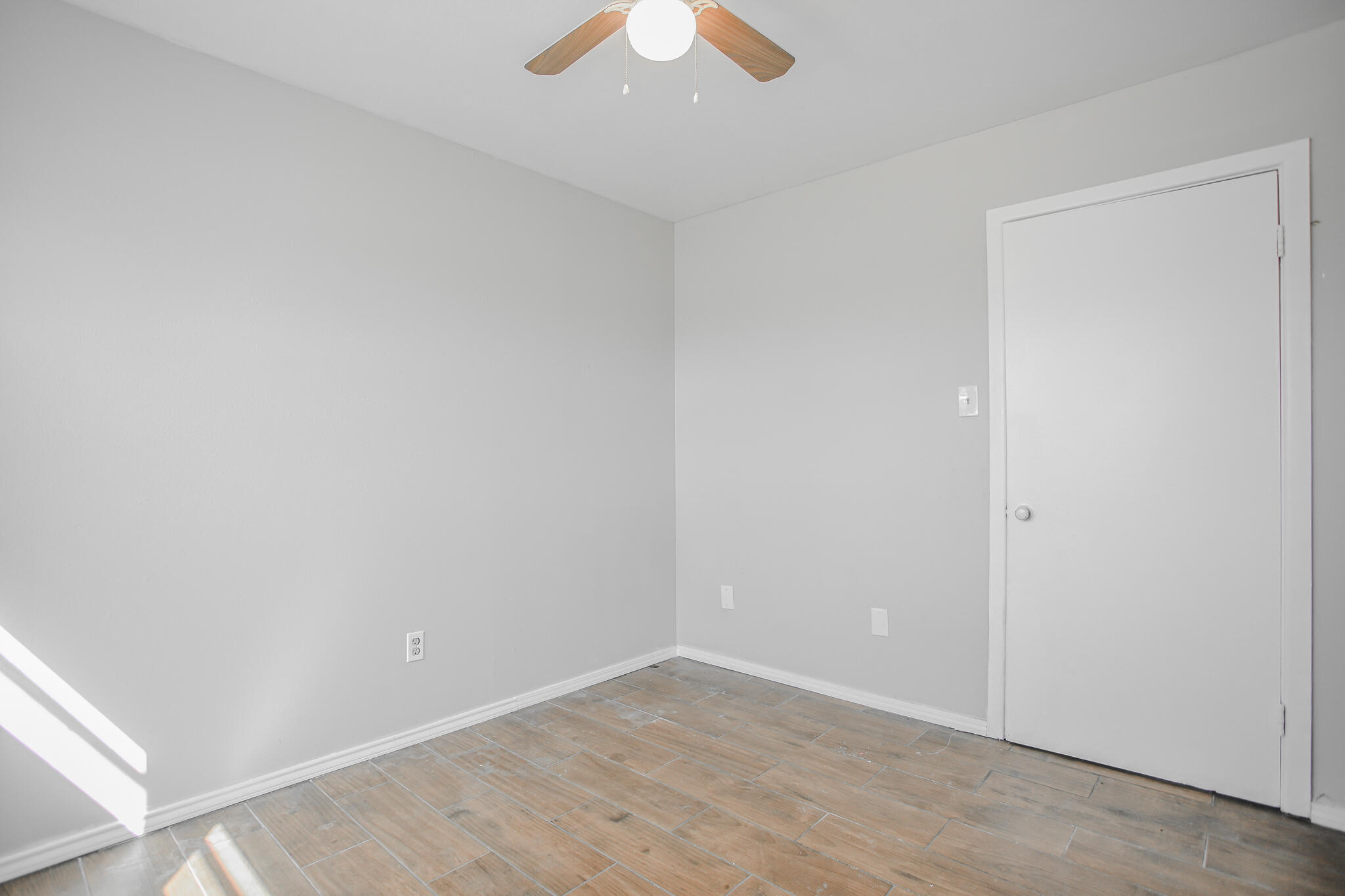 2641 E Baylor Street Property Photo 24