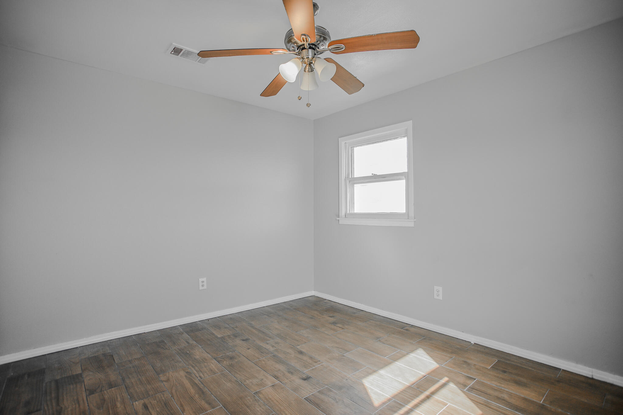 2641 E Baylor Street Property Photo 29