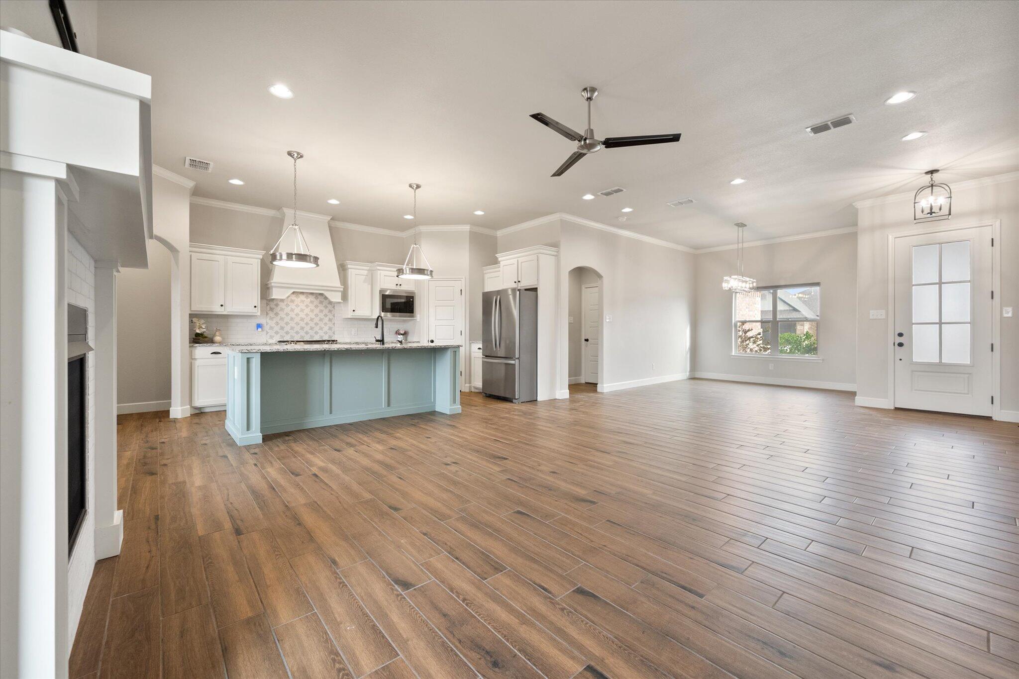 5612 115th Street Property Photo 8