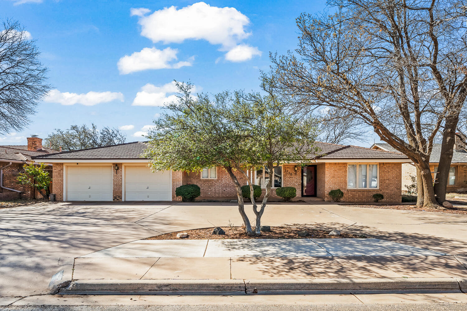 1710 E Hester Street Property Photo