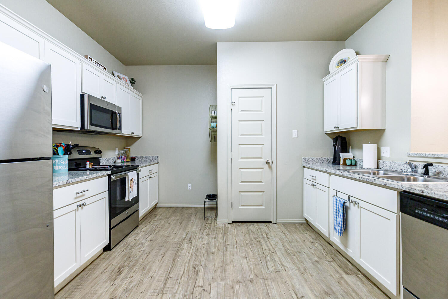 6702 Pontiac Avenue Property Photo 15