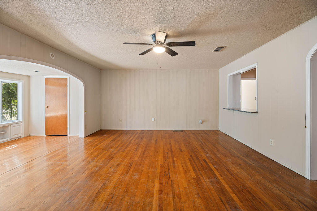 3514 25th Street Property Photo 6