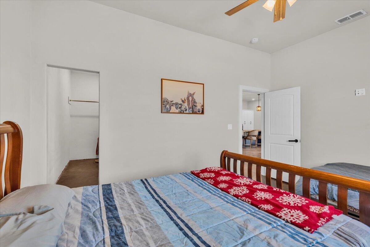 10008 Fm 2641 Property Photo 19