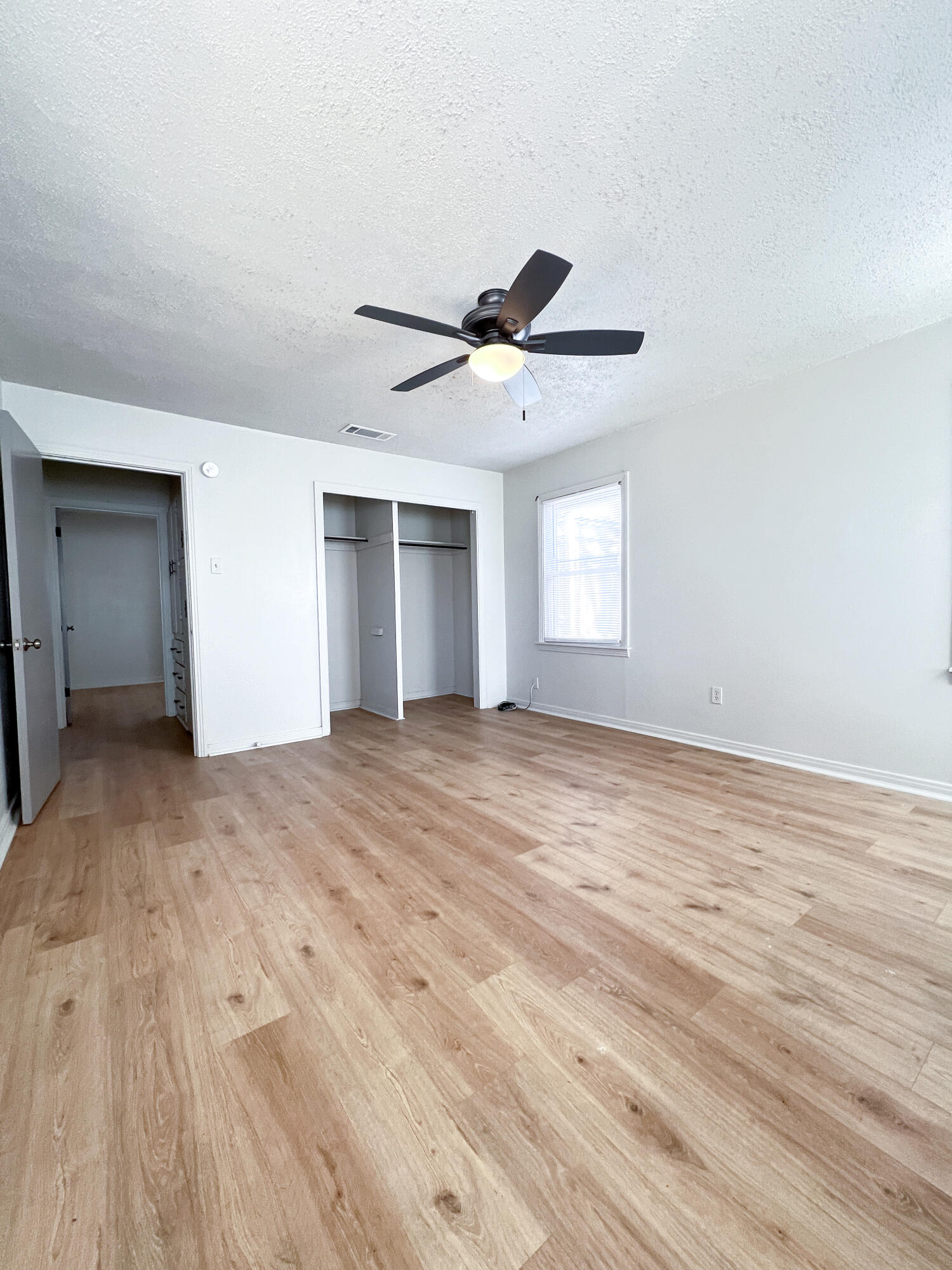 1513 37th Street Property Photo 10