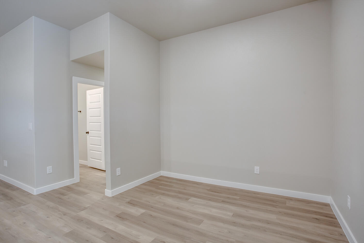 1705 141st Street Property Photo 8