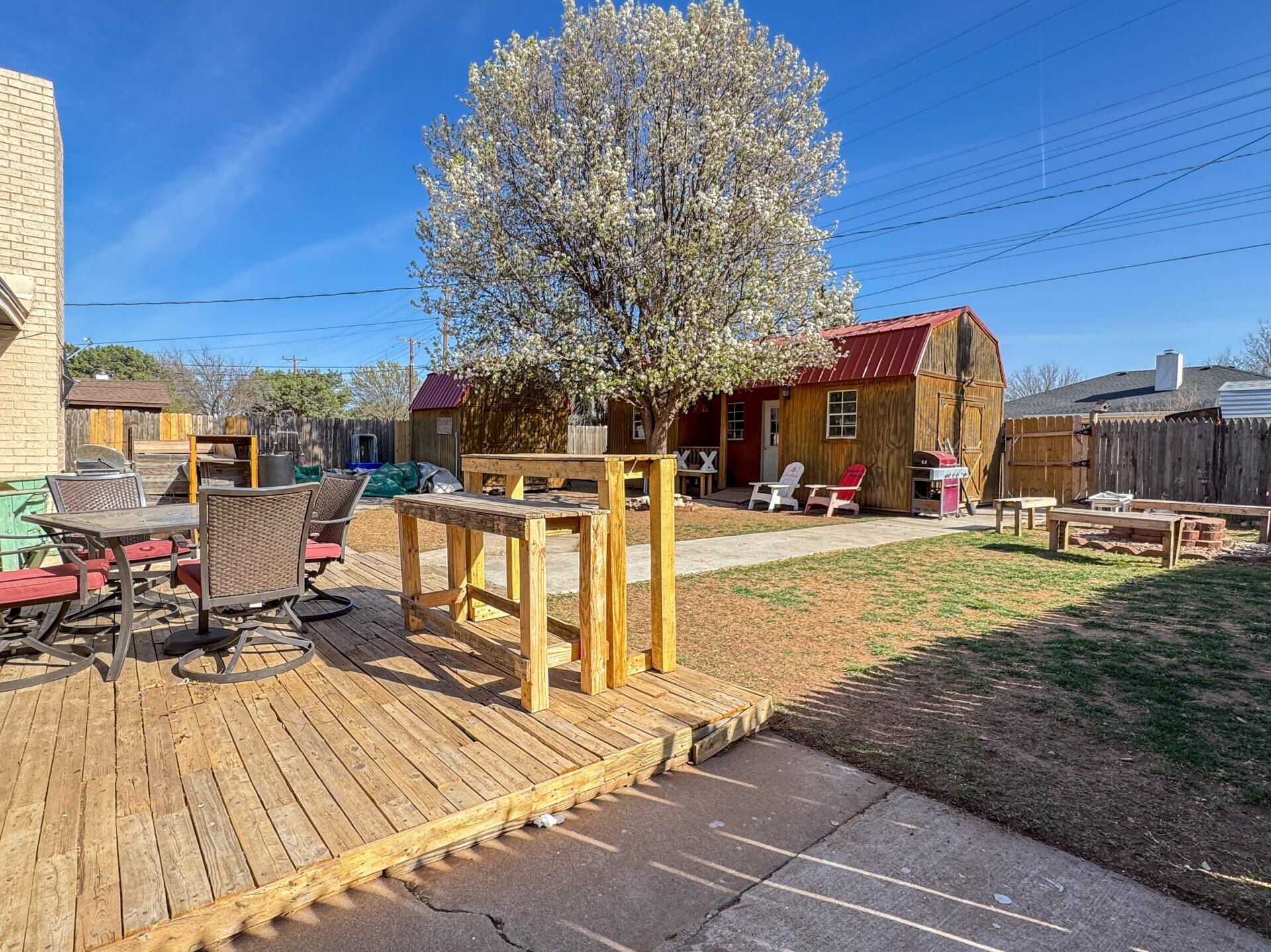 2703 78th Street Property Photo 18