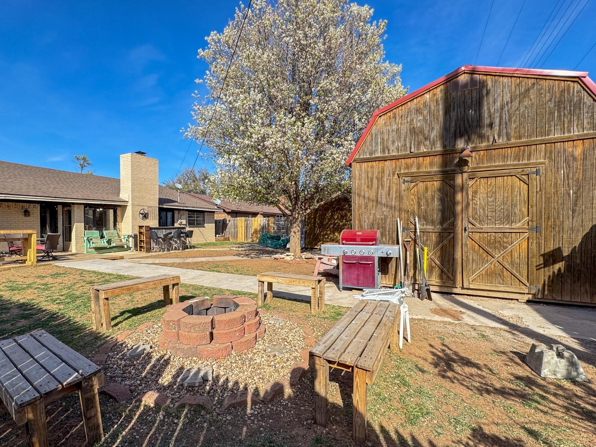 2703 78th Street Property Photo 19