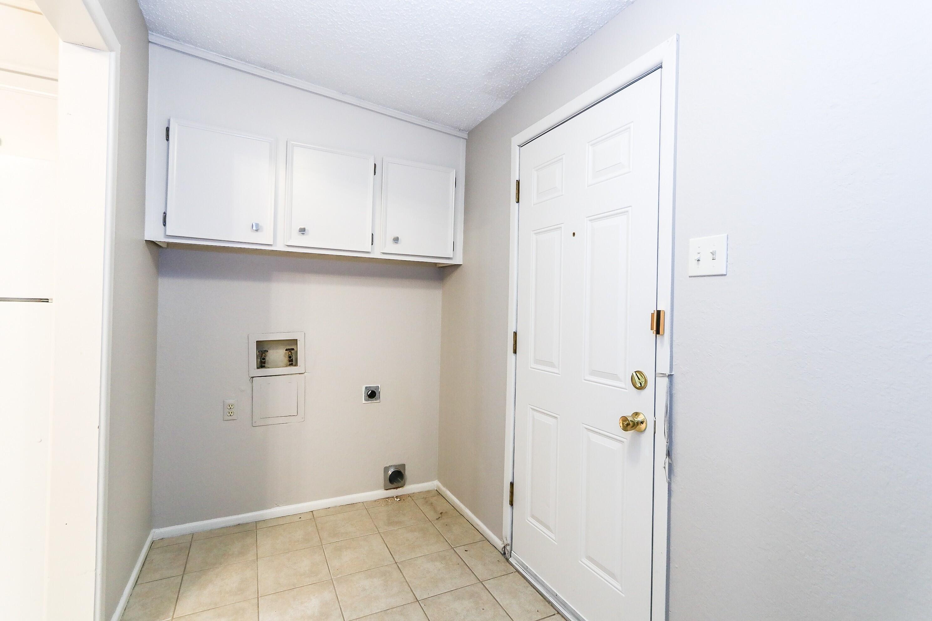 7308 Avenue W, A Property Photo 11