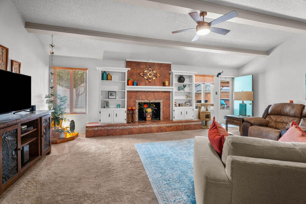 4405 56th Street Property Photo 5