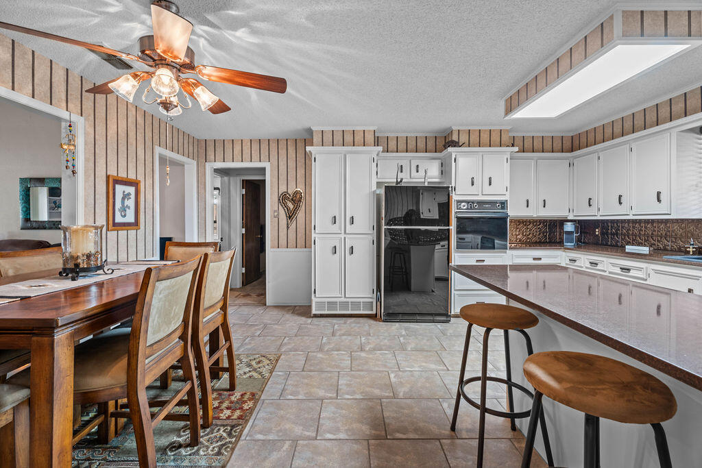 4405 56th Street Property Photo 9