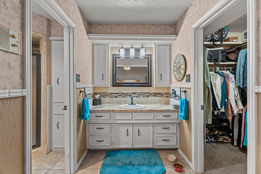4405 56th Street Property Photo 17