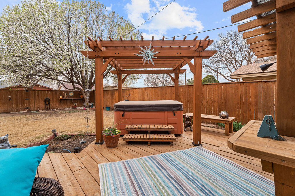 4405 56th Street Property Photo 27