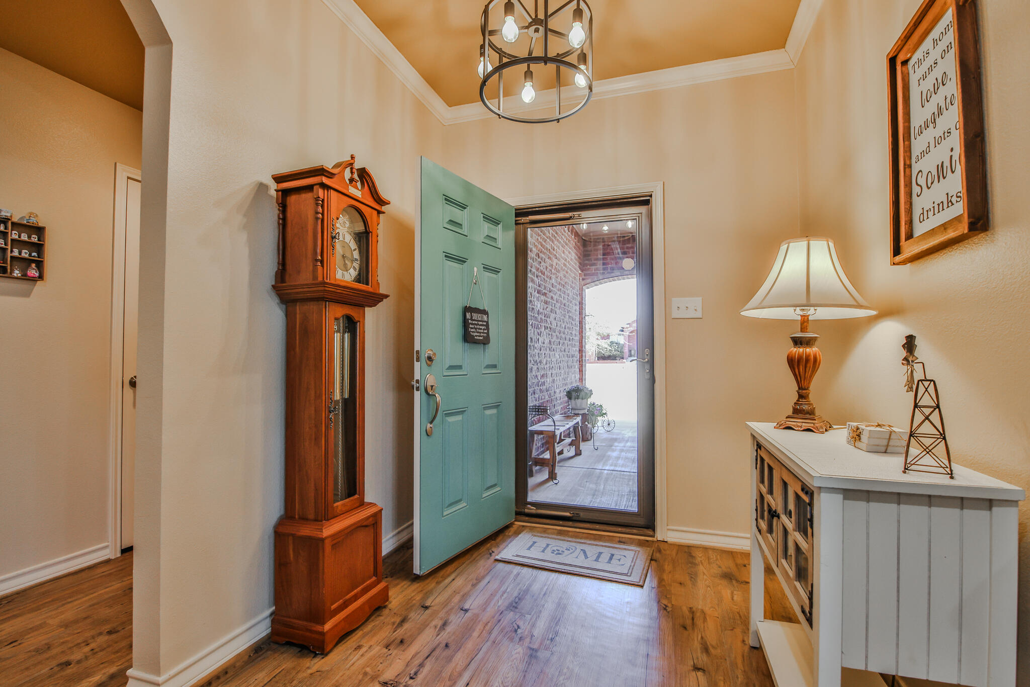 10608 York Avenue Property Photo 6