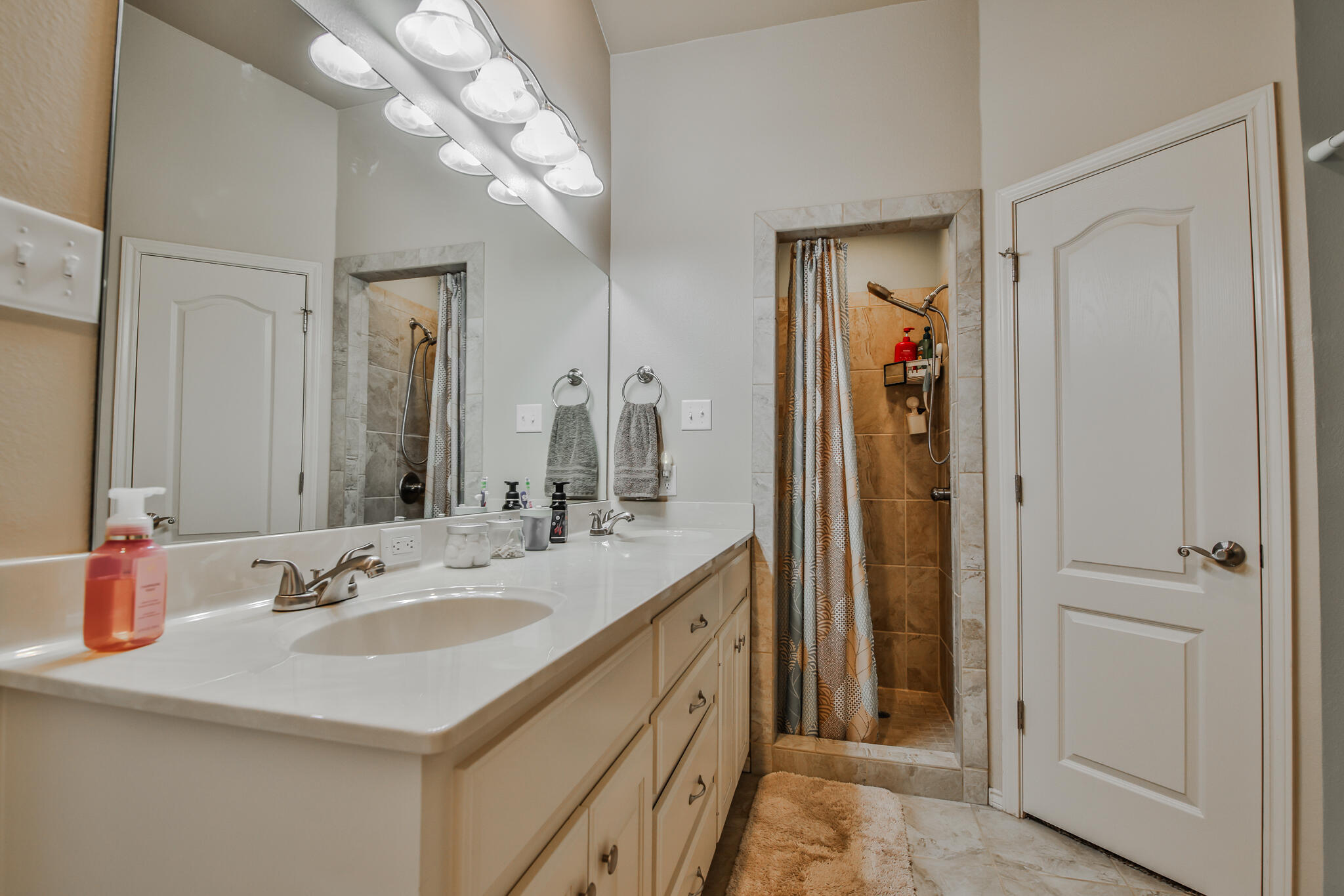 10608 York Avenue Property Photo 20